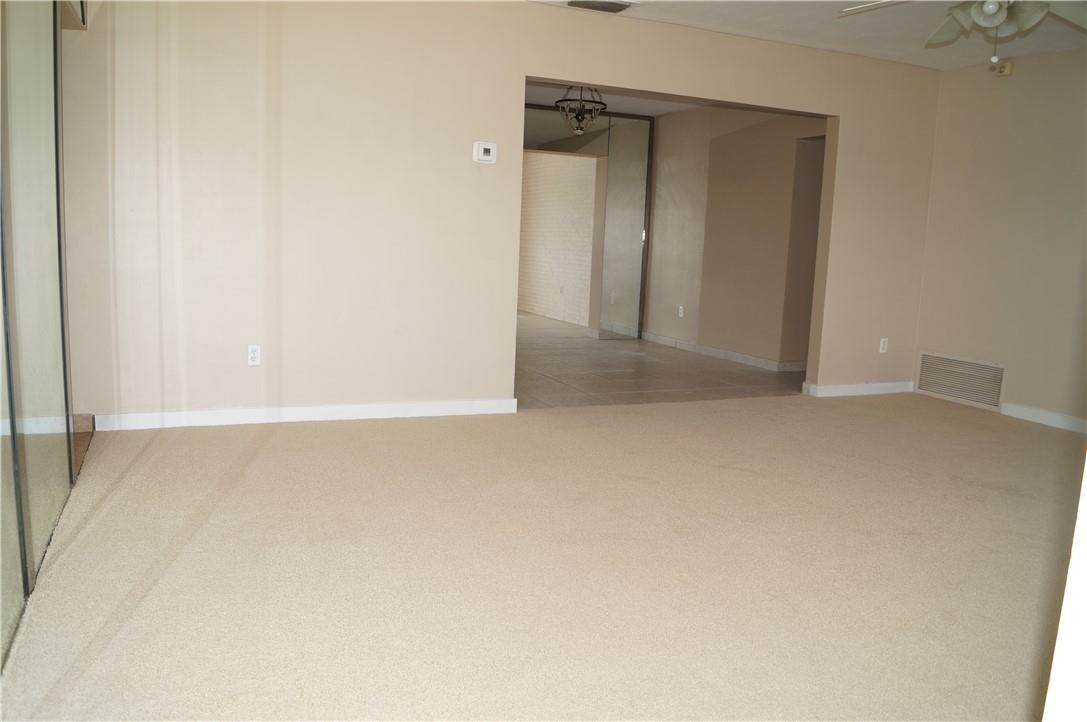 Pembroke Lakes Sec 1 76-4 - Residential