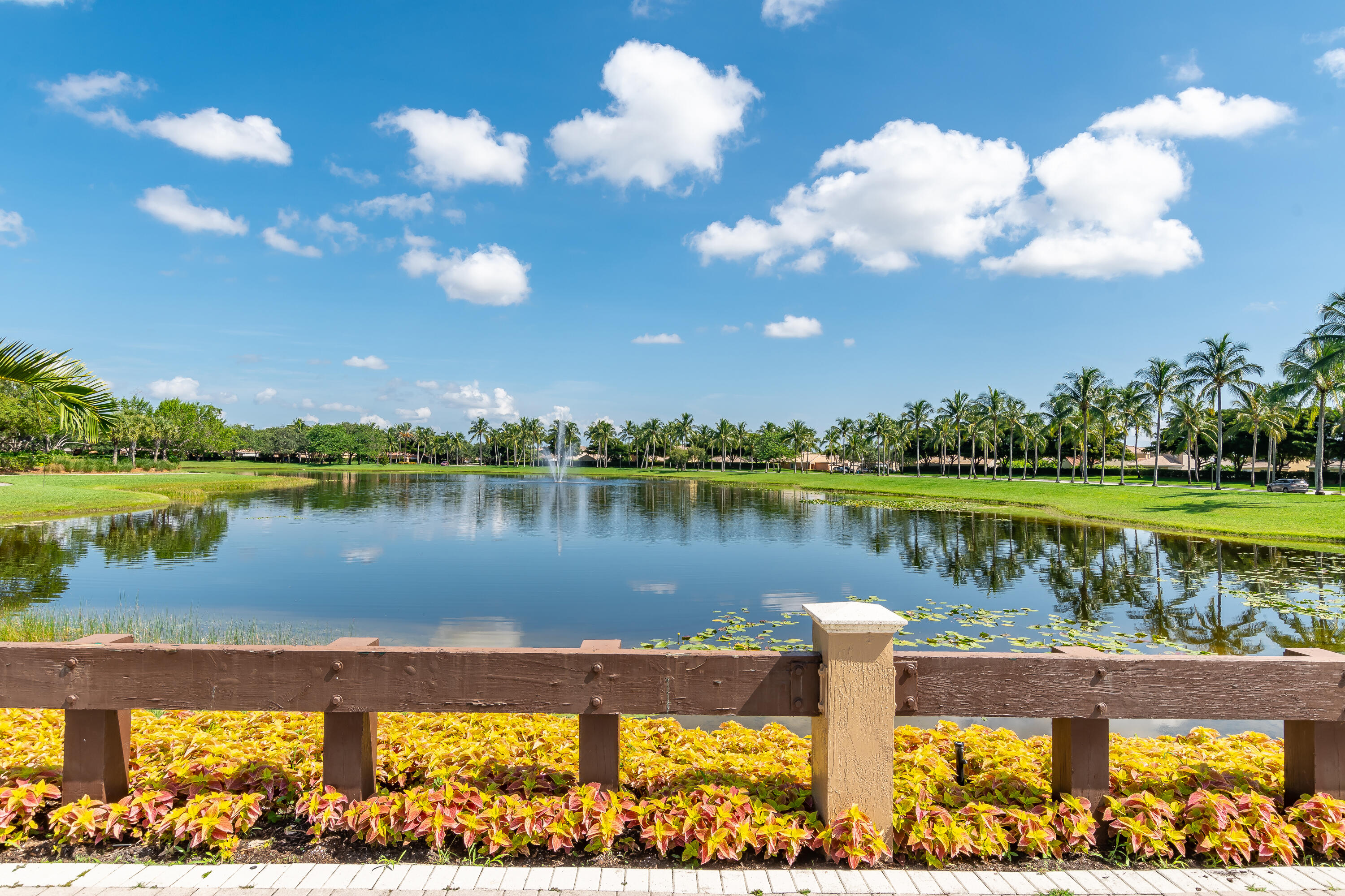 SECTOR 2-PARCELS 1 2 3 4 5 6 7 - Residential