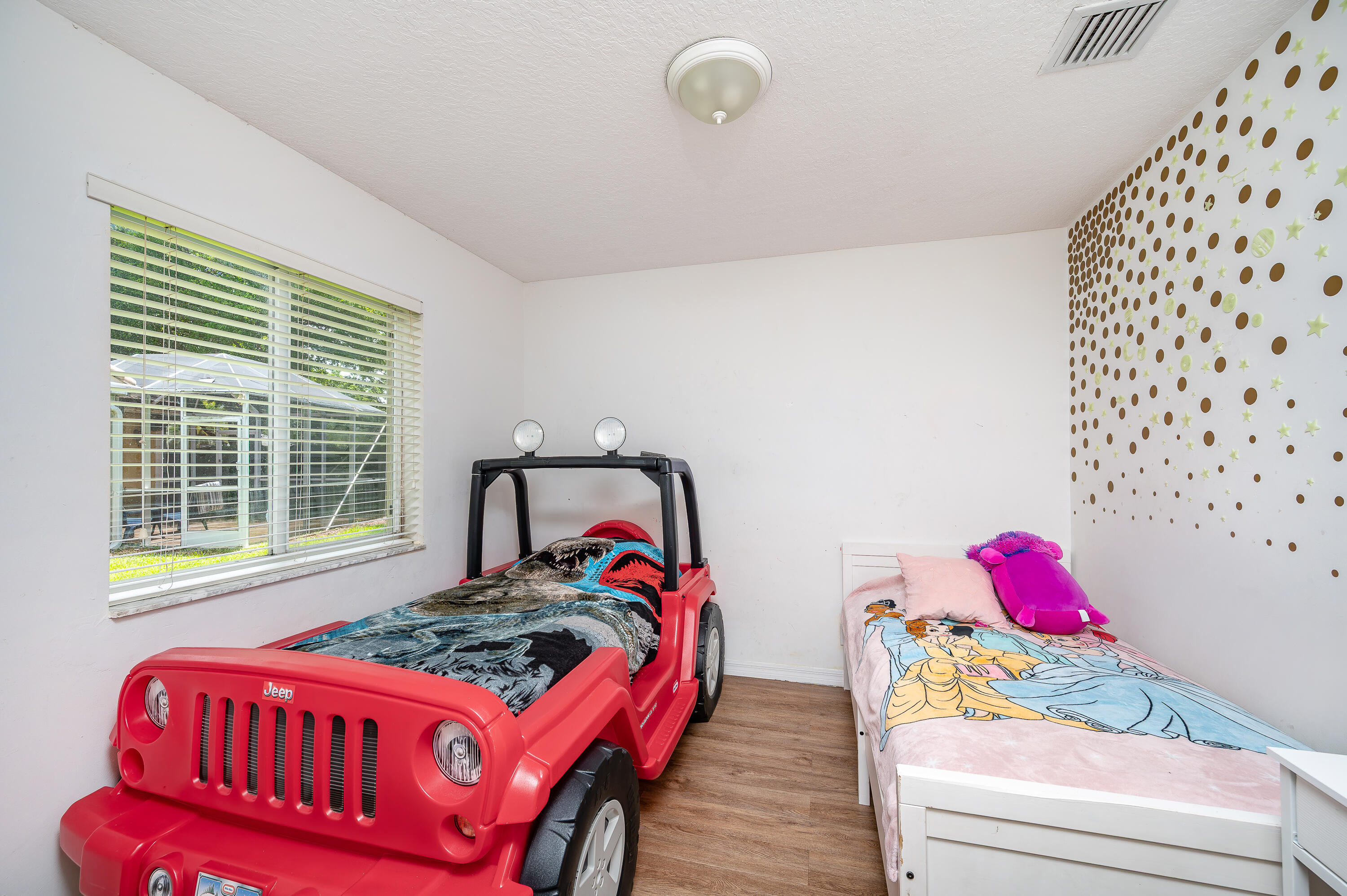 SECTOR 2-PARCELS 1 2 3 4 5 6 7 - Residential