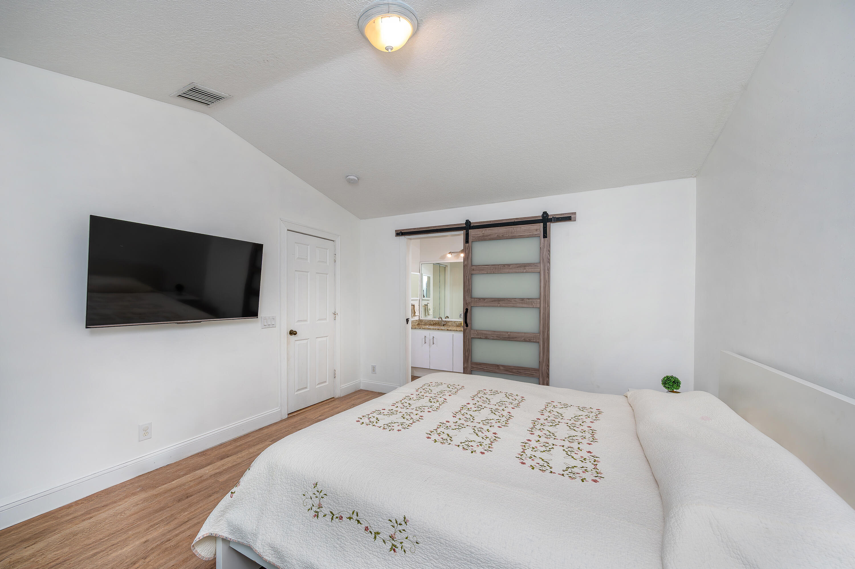 SECTOR 2-PARCELS 1 2 3 4 5 6 7 - Residential