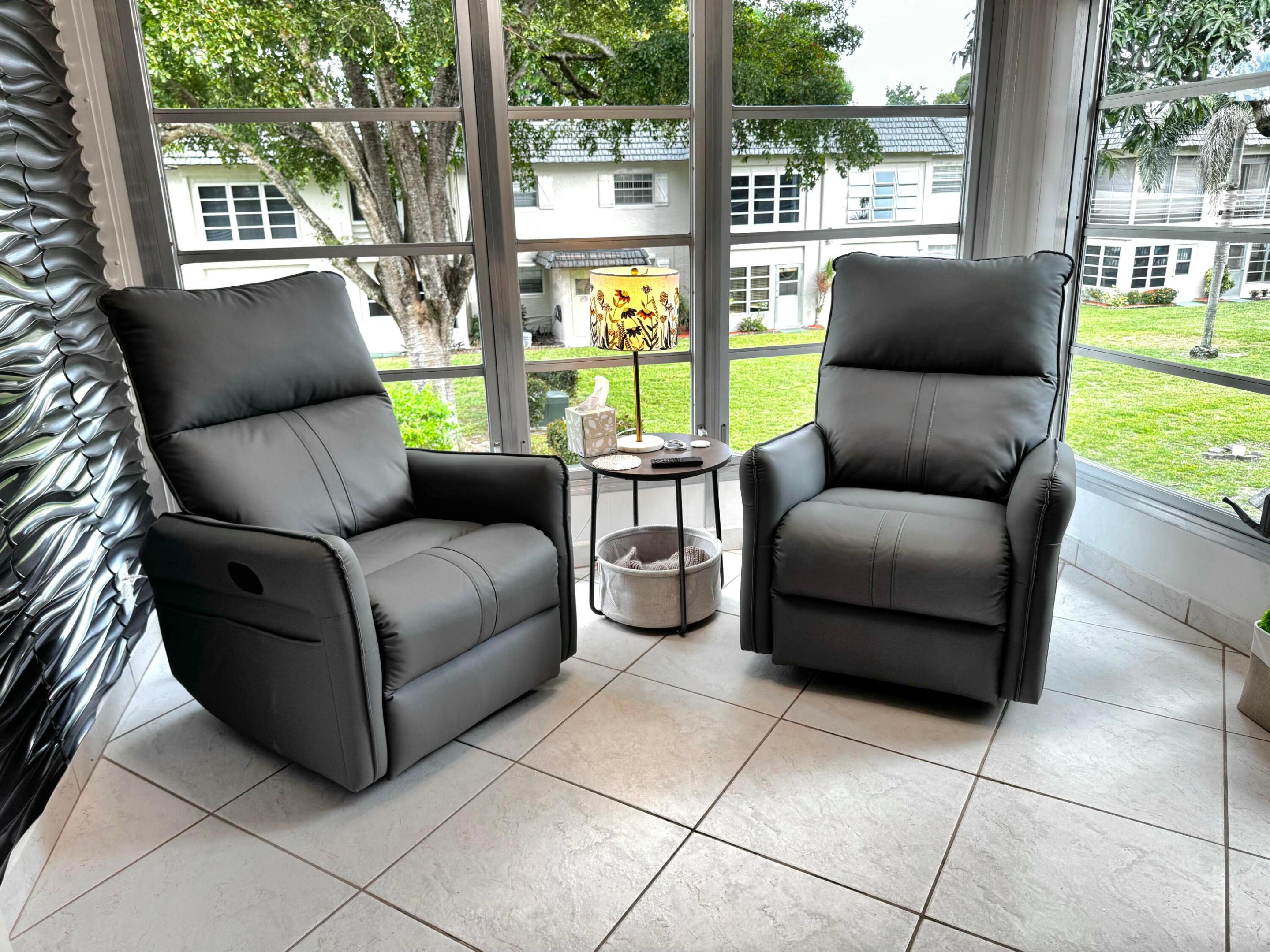 MEADOWS CONDO - Residential