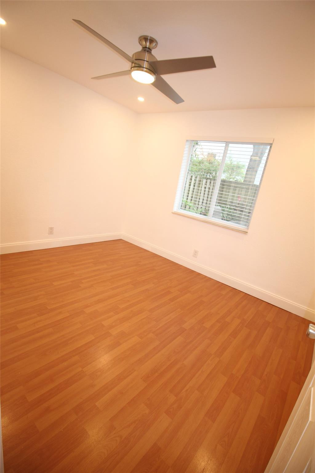 WILTON PARK CONDOS LLC - Residential Lease