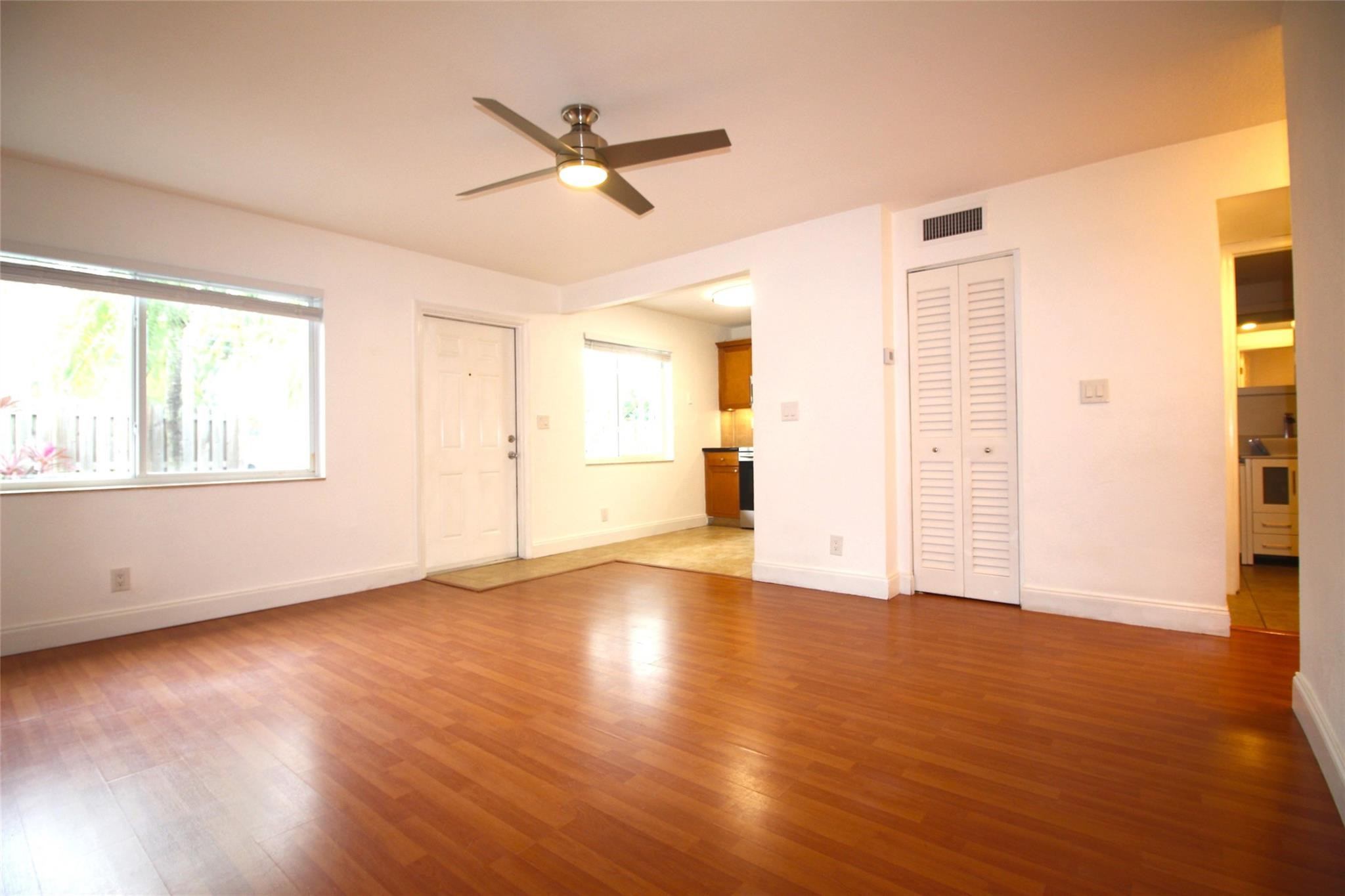 WILTON PARK CONDOS LLC - Residential Lease