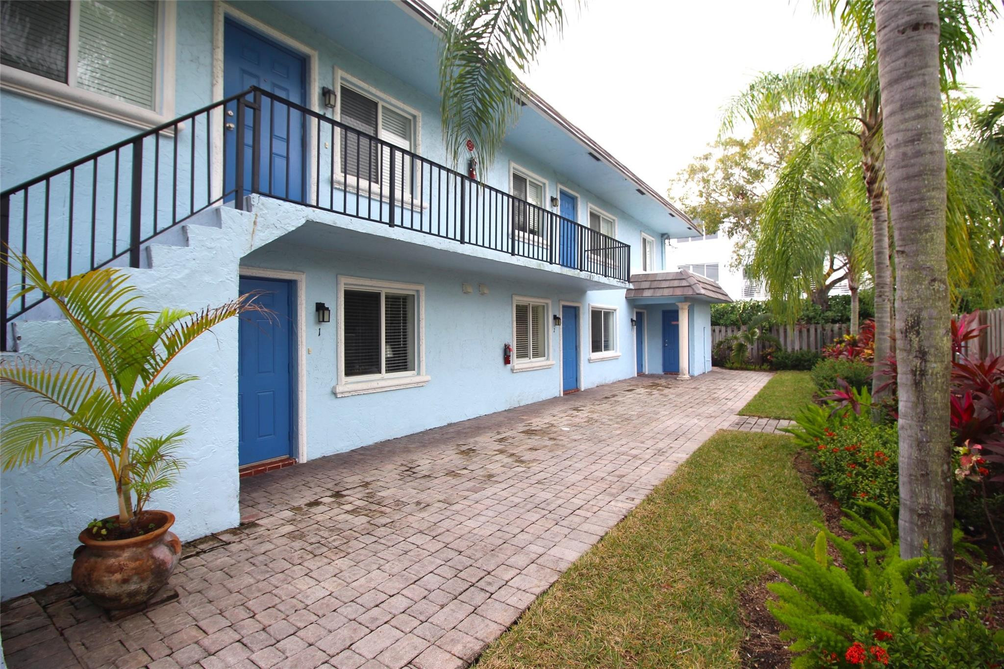 WILTON PARK CONDOS LLC - Residential Lease