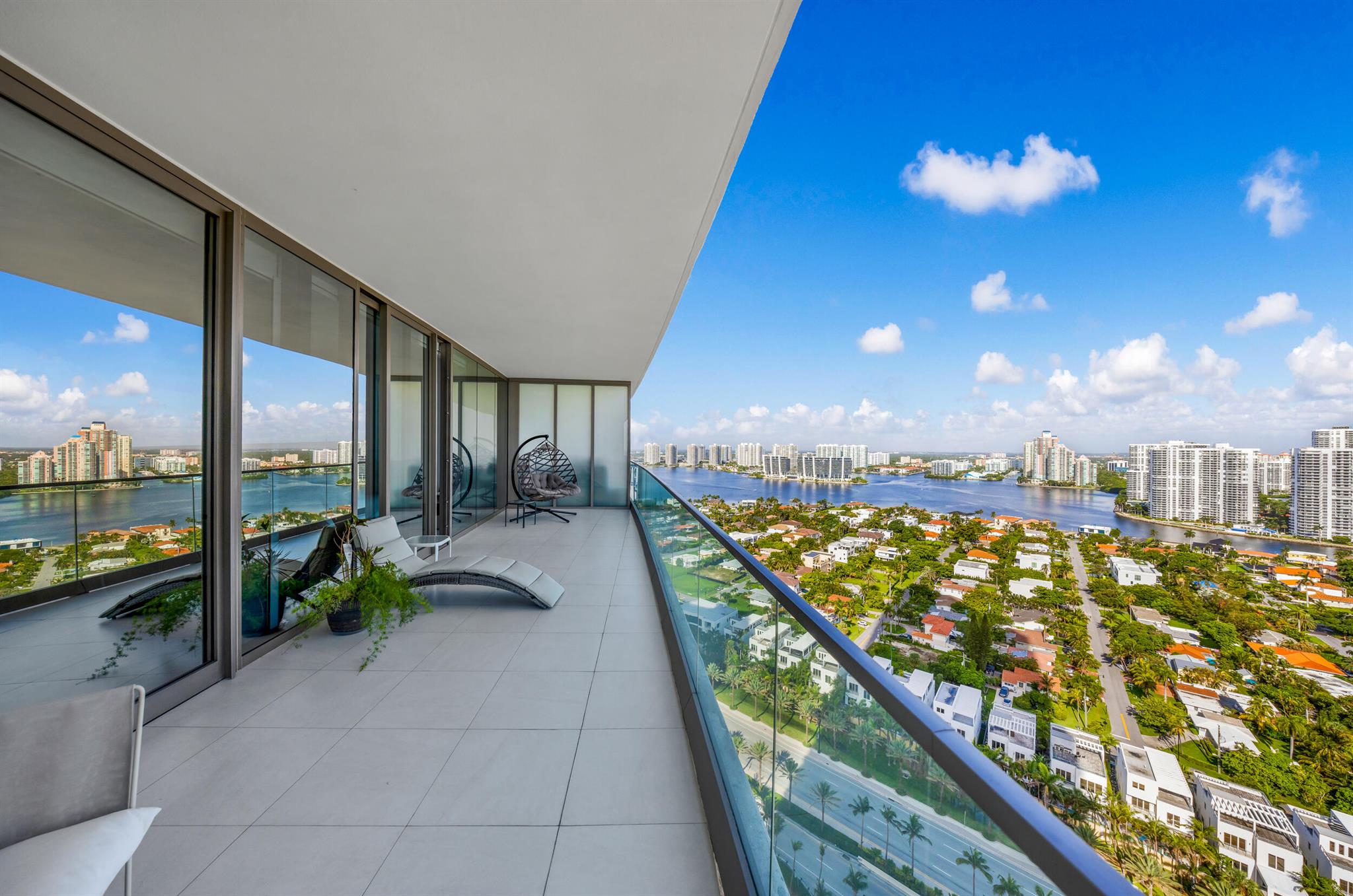 18975 COLLINS CONDO - Residential