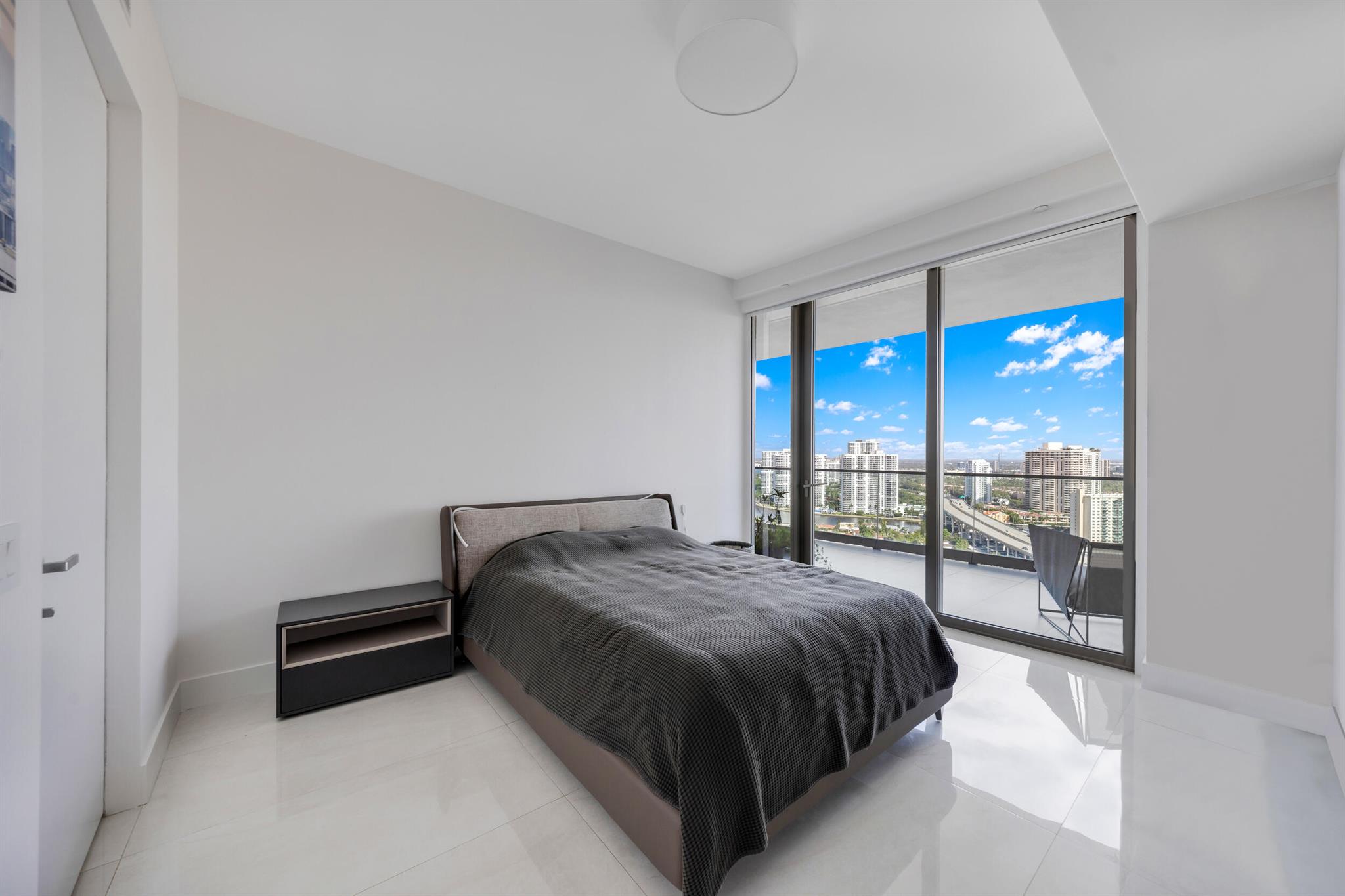 18975 COLLINS CONDO - Residential
