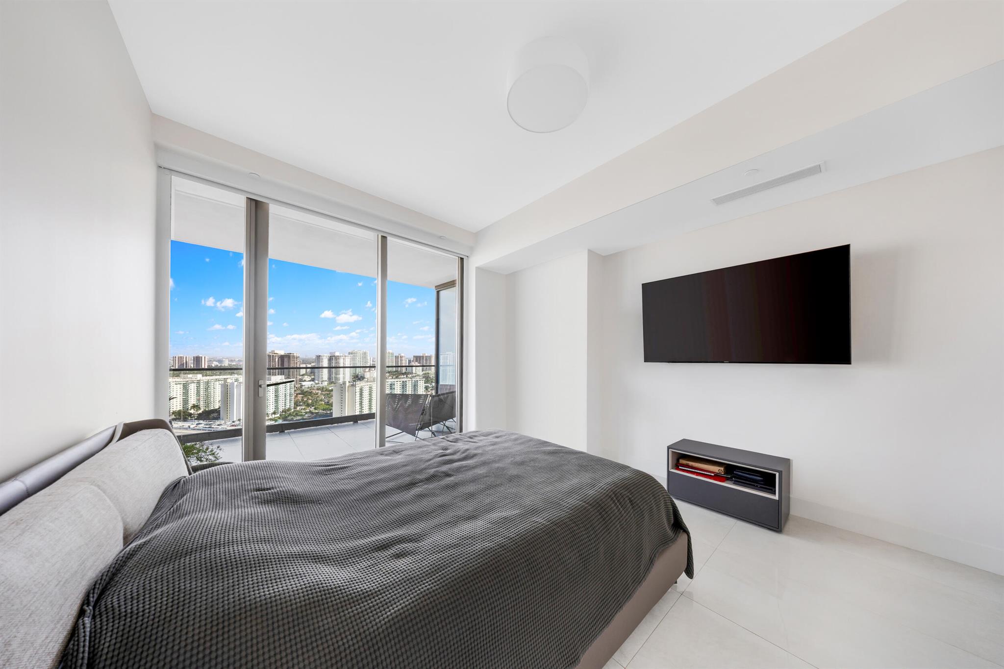18975 COLLINS CONDO - Residential