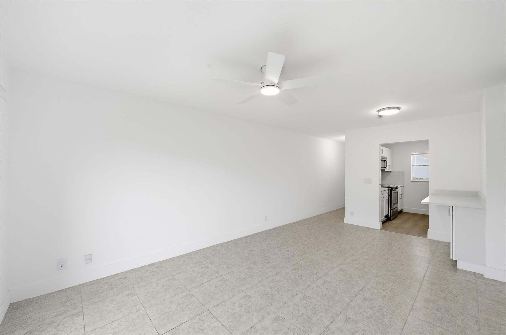 VICTORIA SQUARE CONDO - Residential Lease