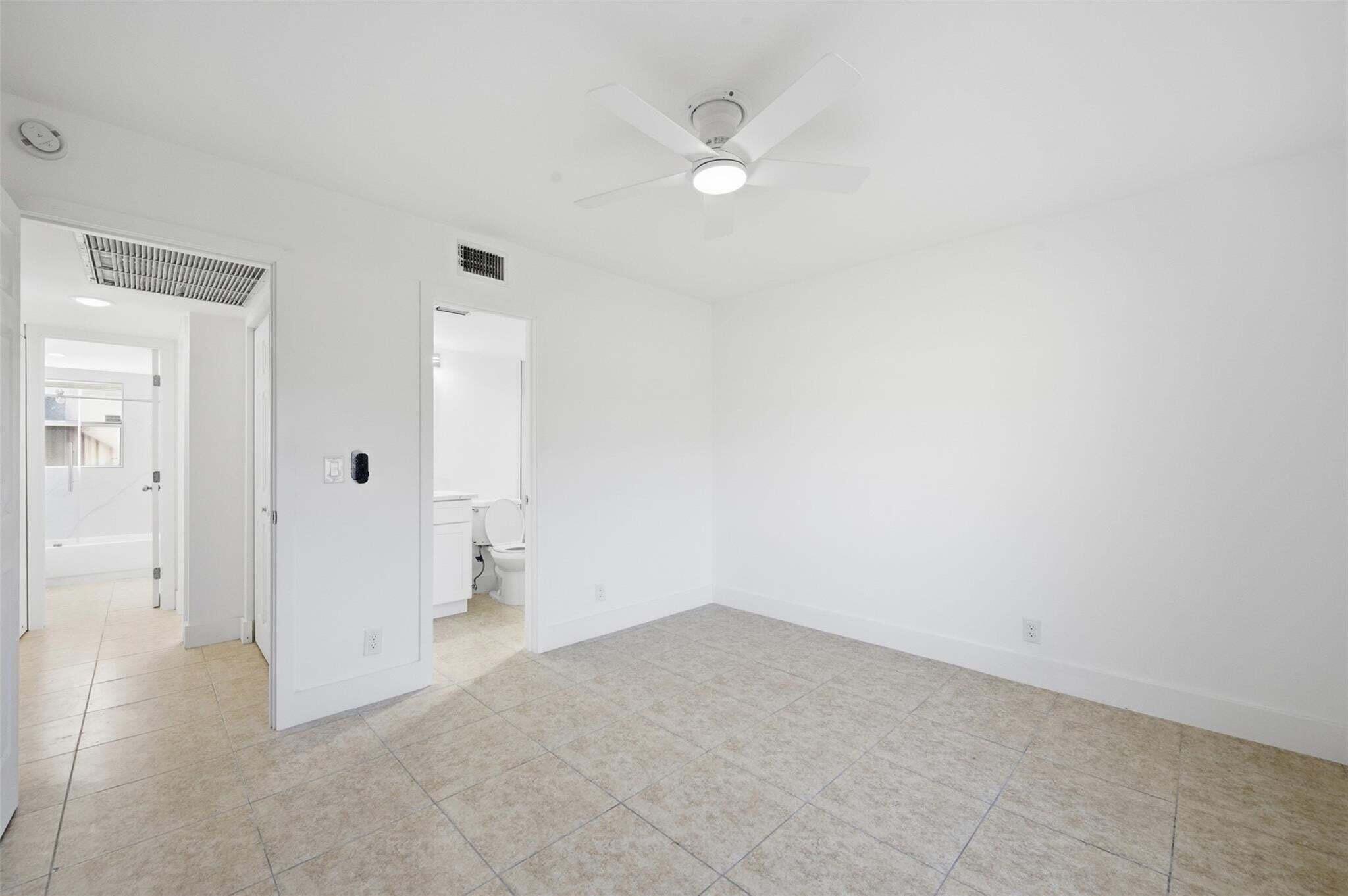 VICTORIA SQUARE CONDO - Residential Lease