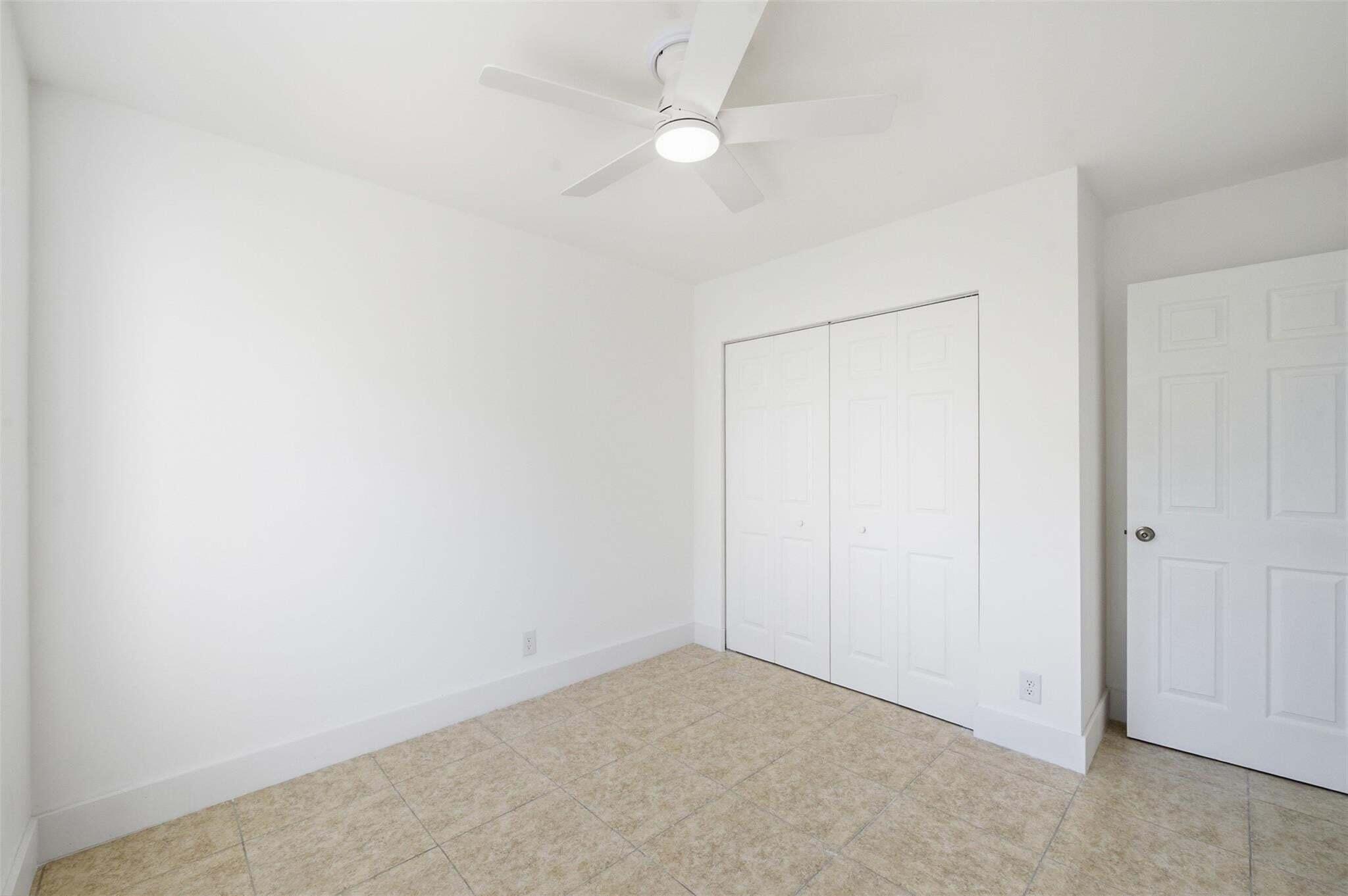 VICTORIA SQUARE CONDO - Residential Lease