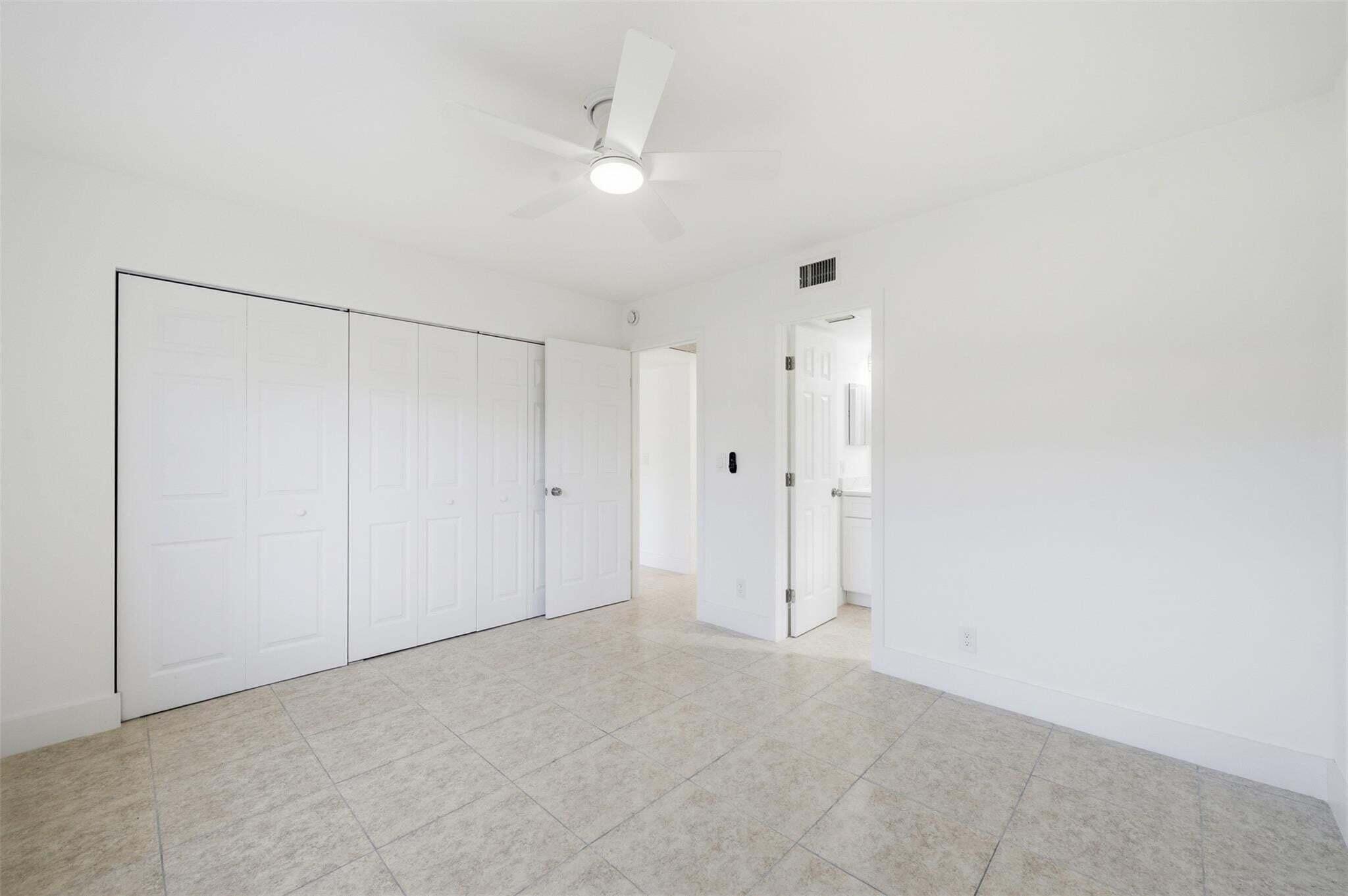 VICTORIA SQUARE CONDO - Residential Lease