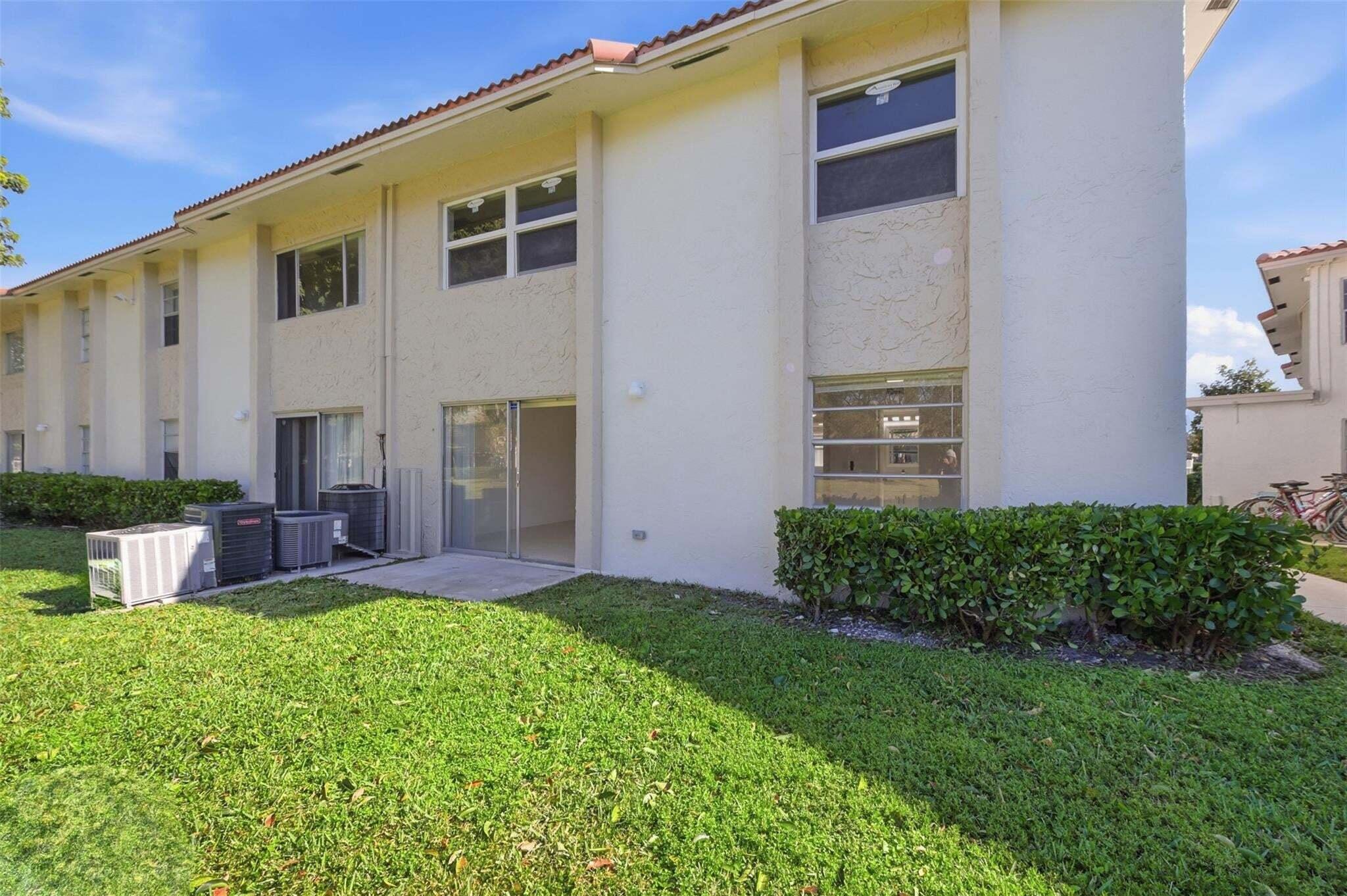 VICTORIA SQUARE CONDO - Residential Lease