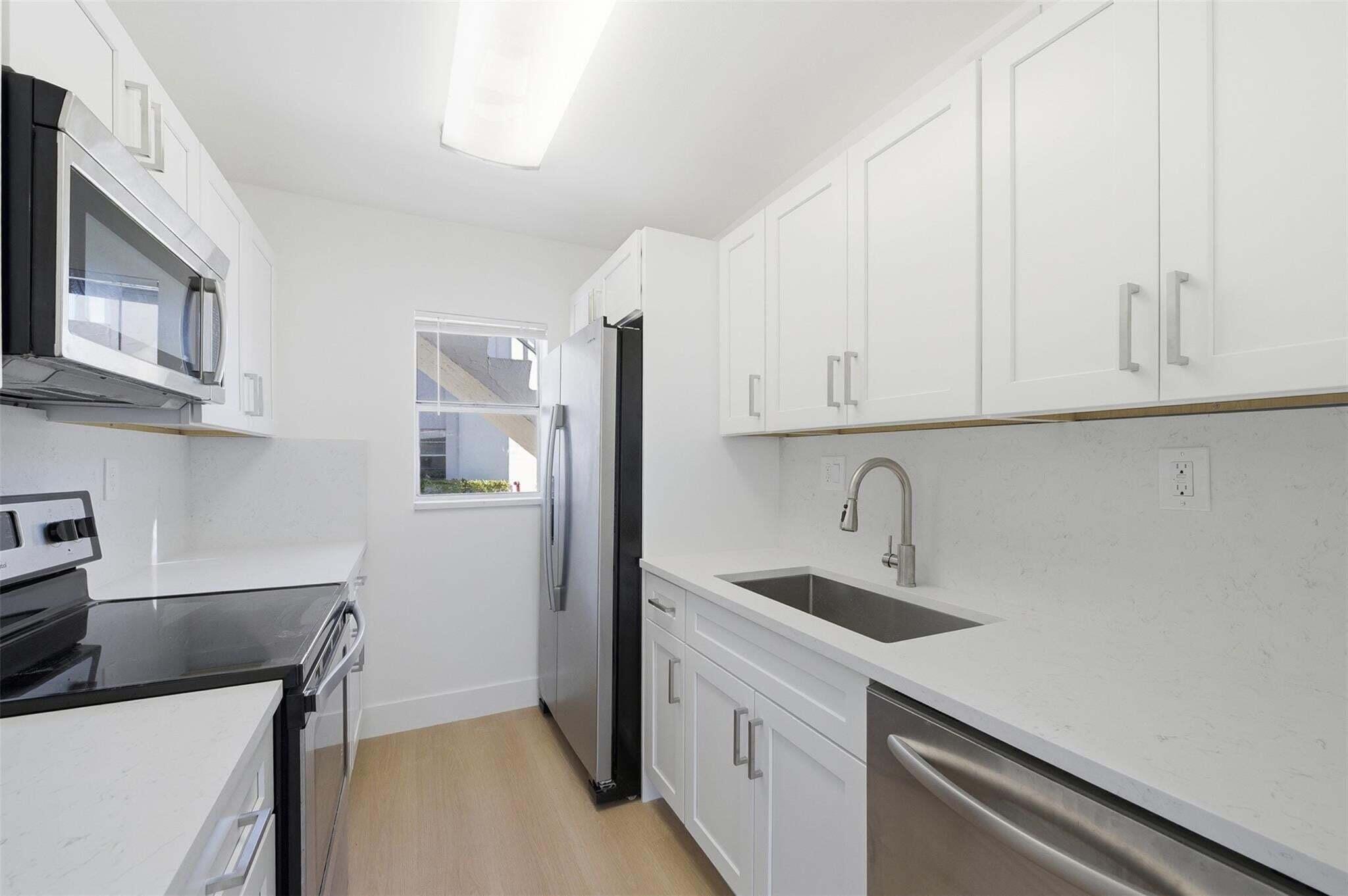 VICTORIA SQUARE CONDO - Residential Lease