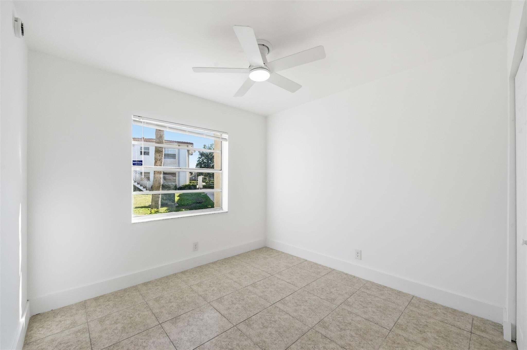 VICTORIA SQUARE CONDO - Residential Lease