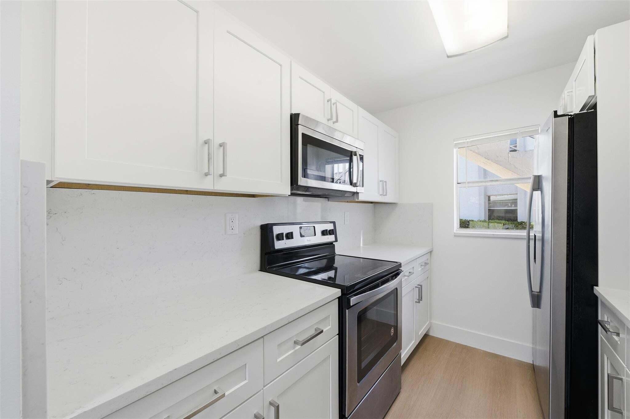 VICTORIA SQUARE CONDO - Residential Lease