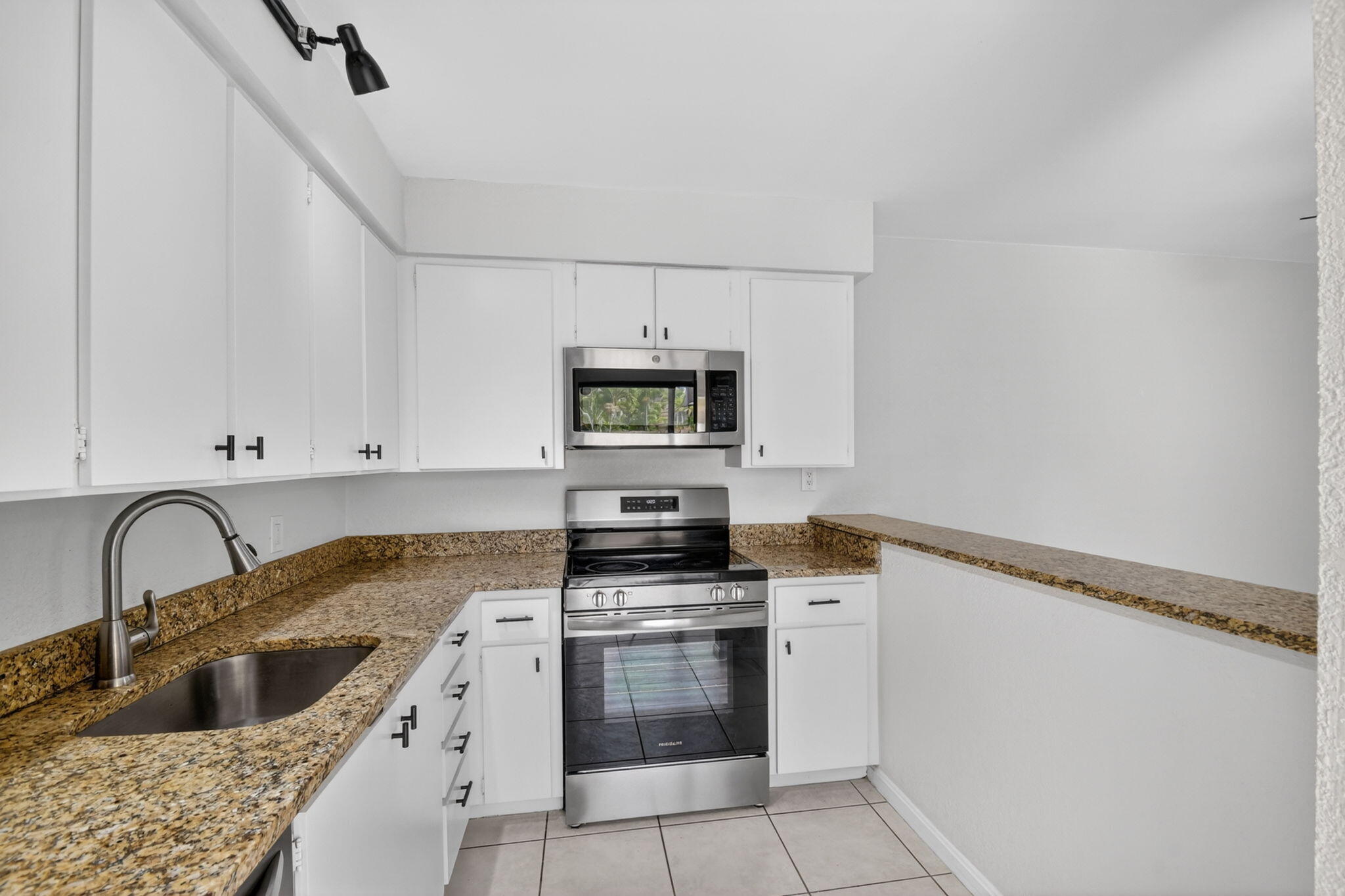 SANDALWOOD ESTATES - Residential