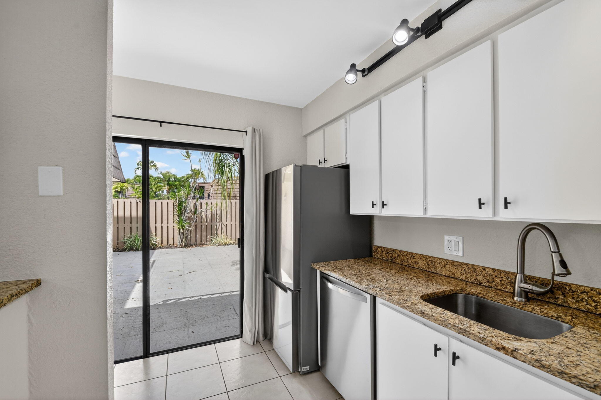 SANDALWOOD ESTATES - Residential