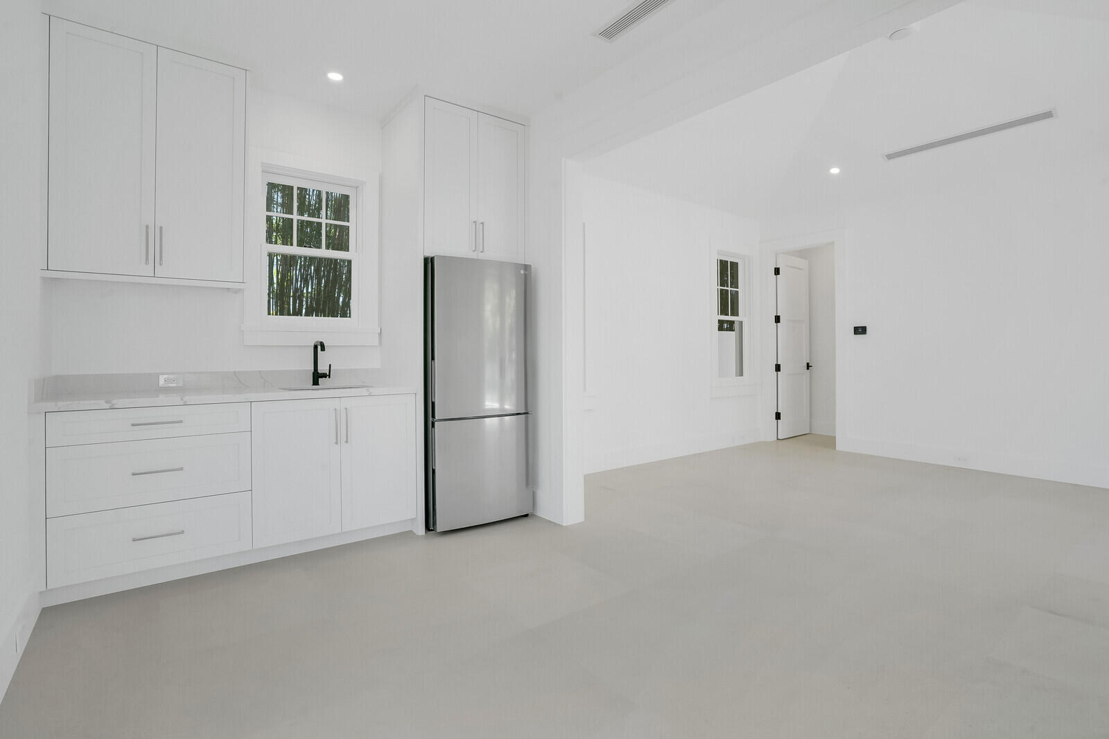 n/a/ - Residential