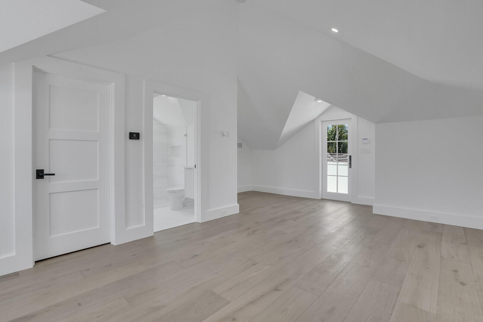 n/a/ - Residential