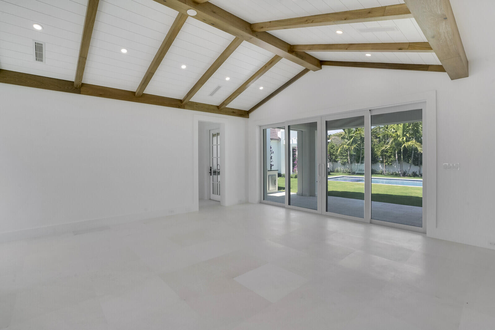 n/a/ - Residential