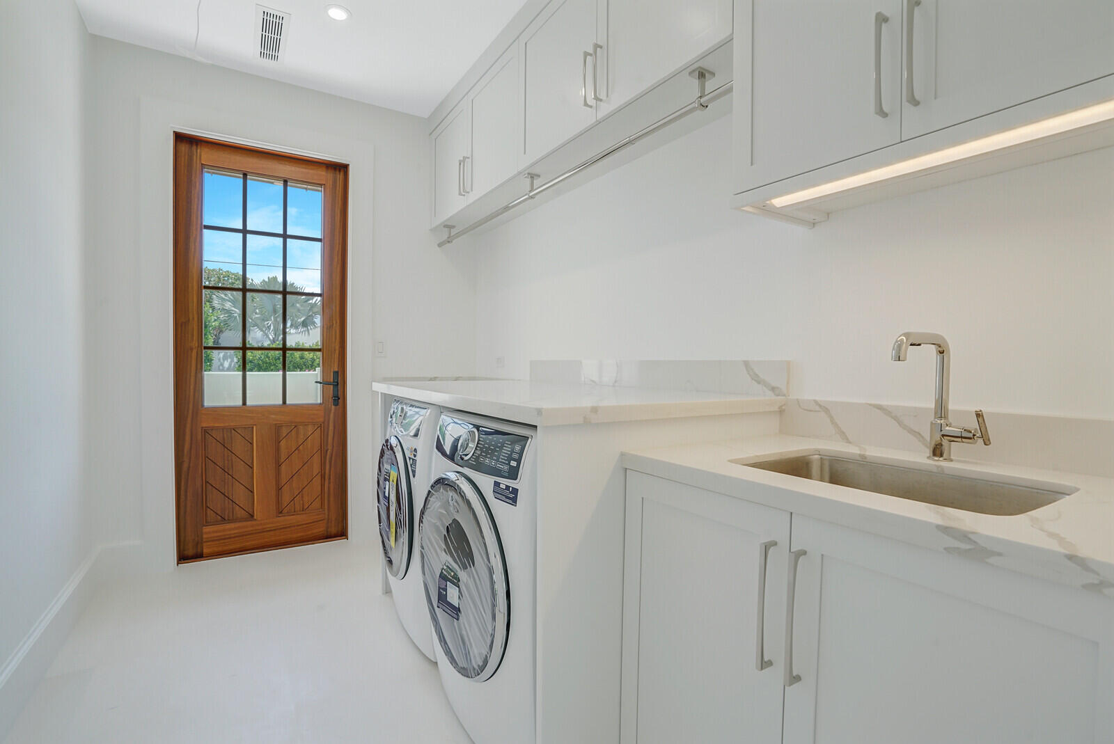 n/a/ - Residential