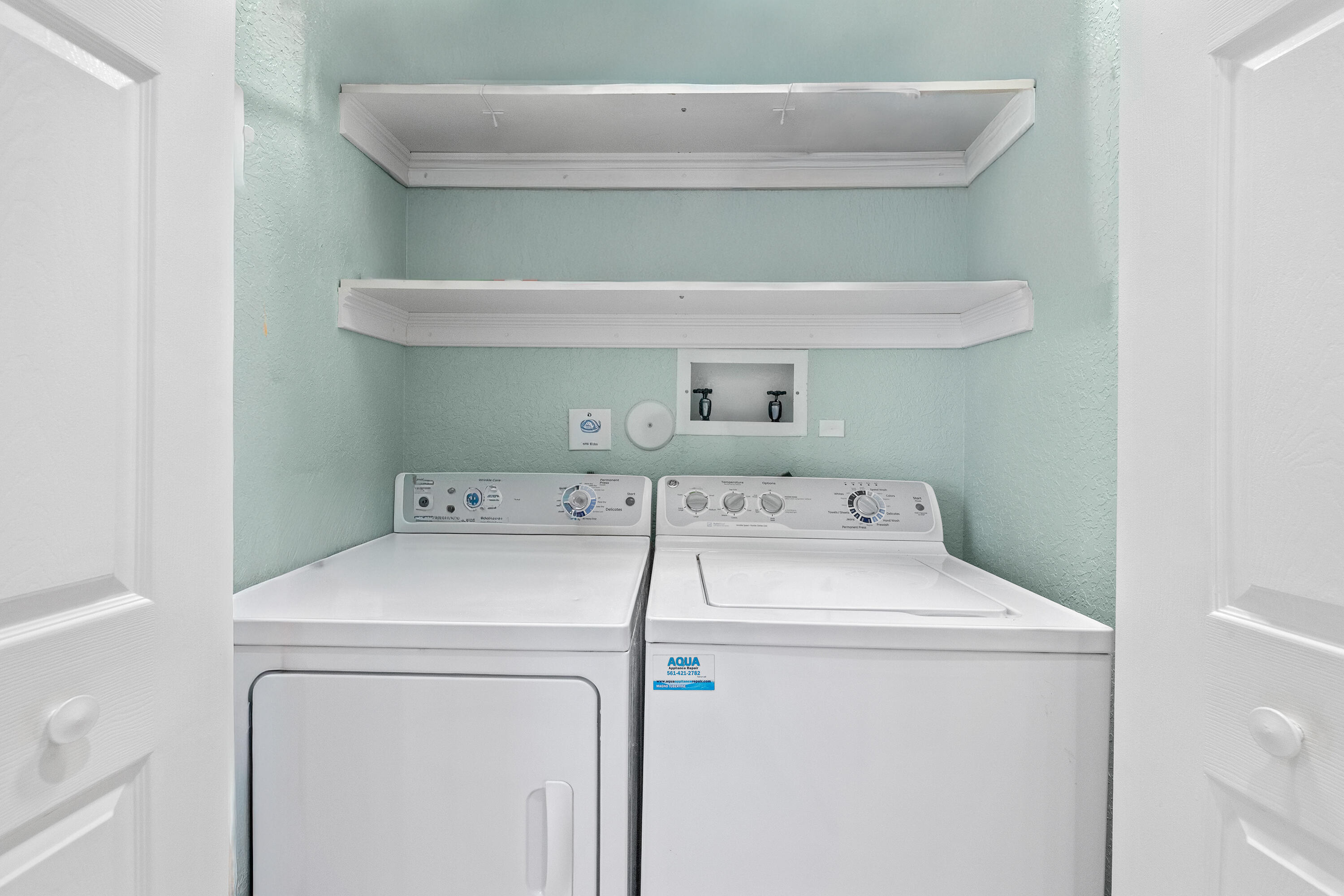 REGENCY LAKES AT COCONUT CREEK - Residential