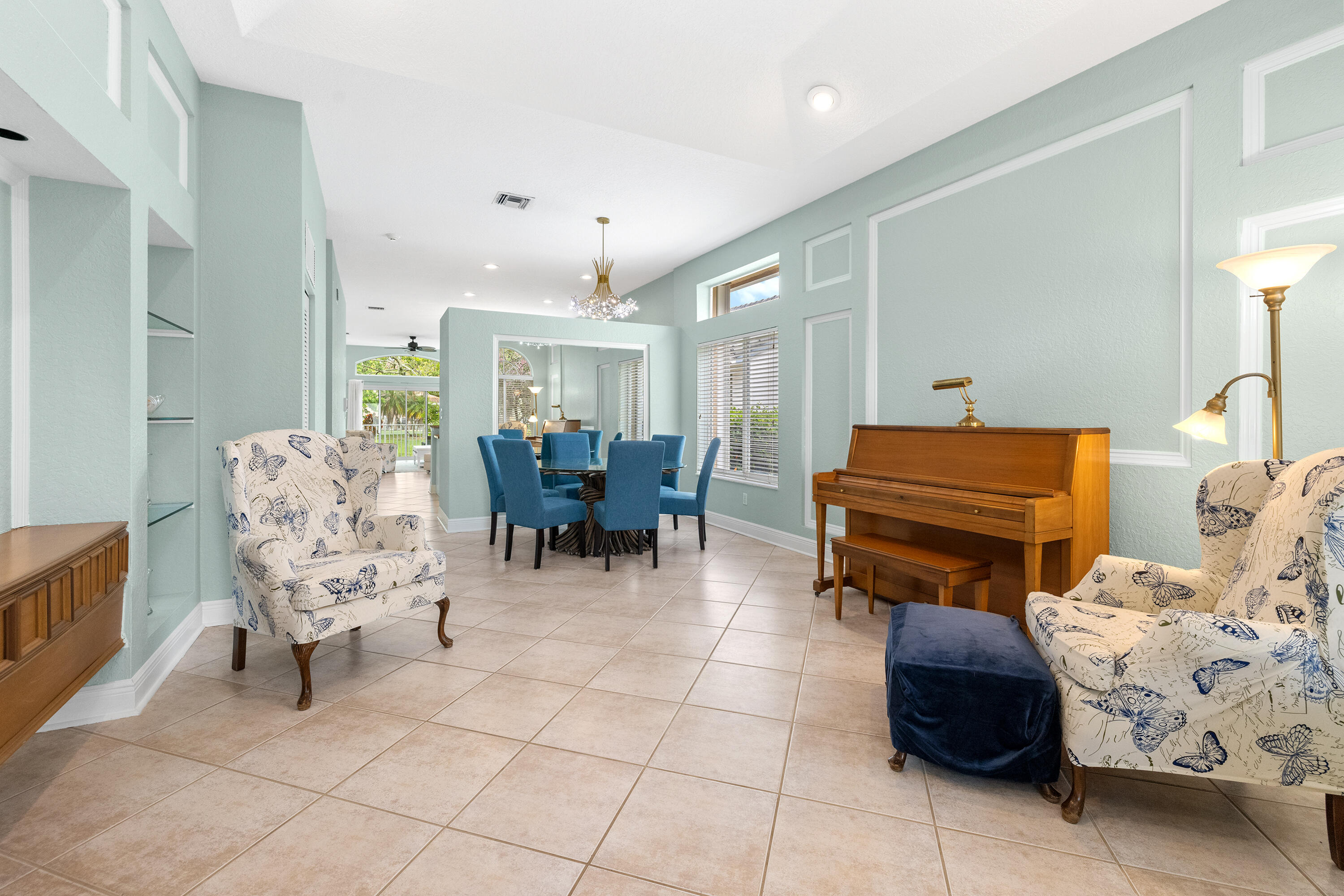 REGENCY LAKES AT COCONUT CREEK - Residential