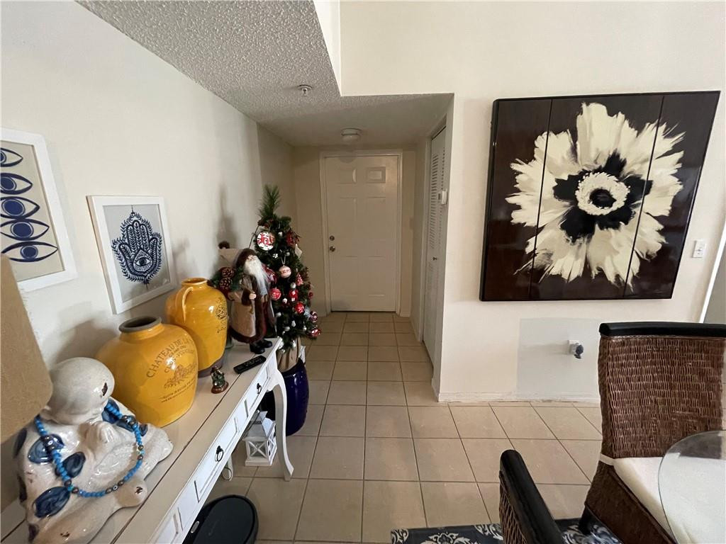 Riviera Palms - Residential