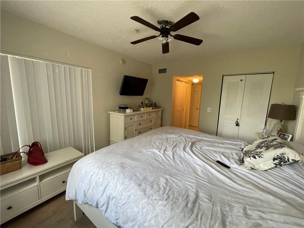Riviera Palms - Residential