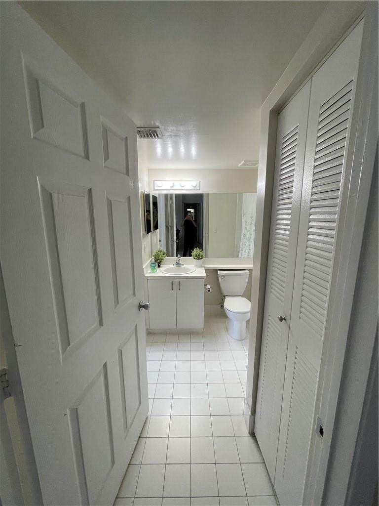 Riviera Palms - Residential