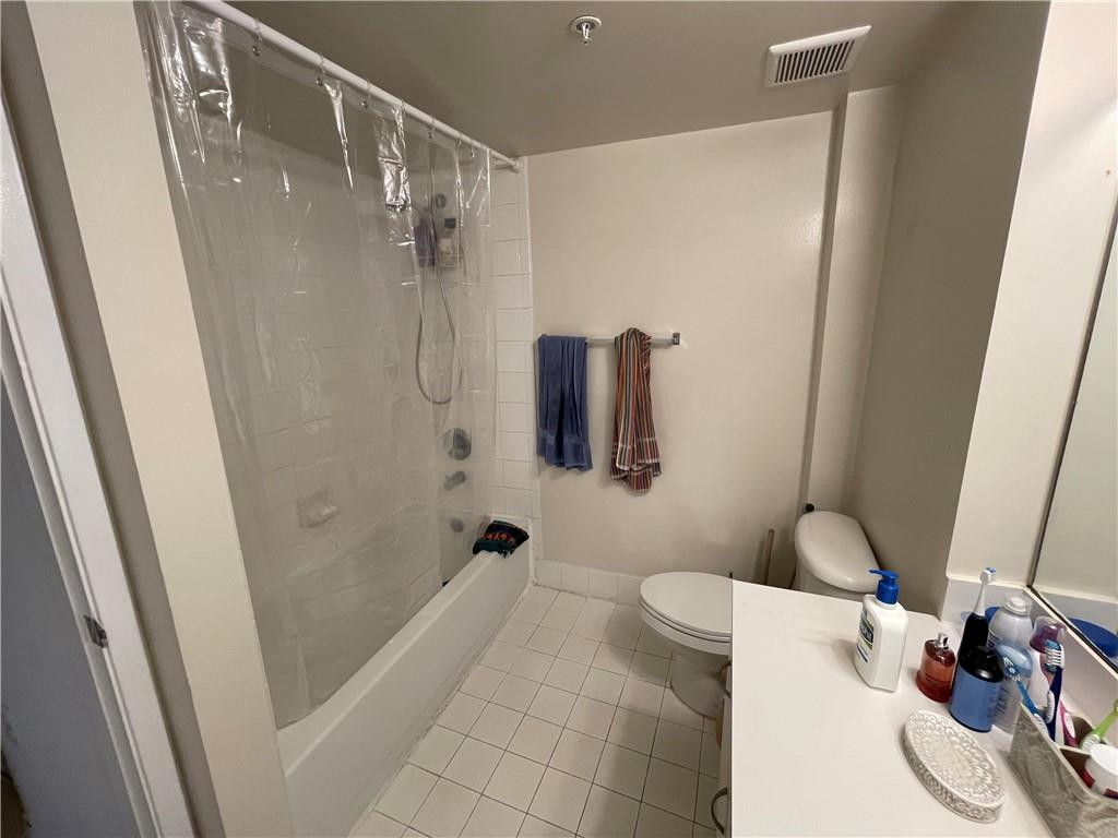 Riviera Palms - Residential