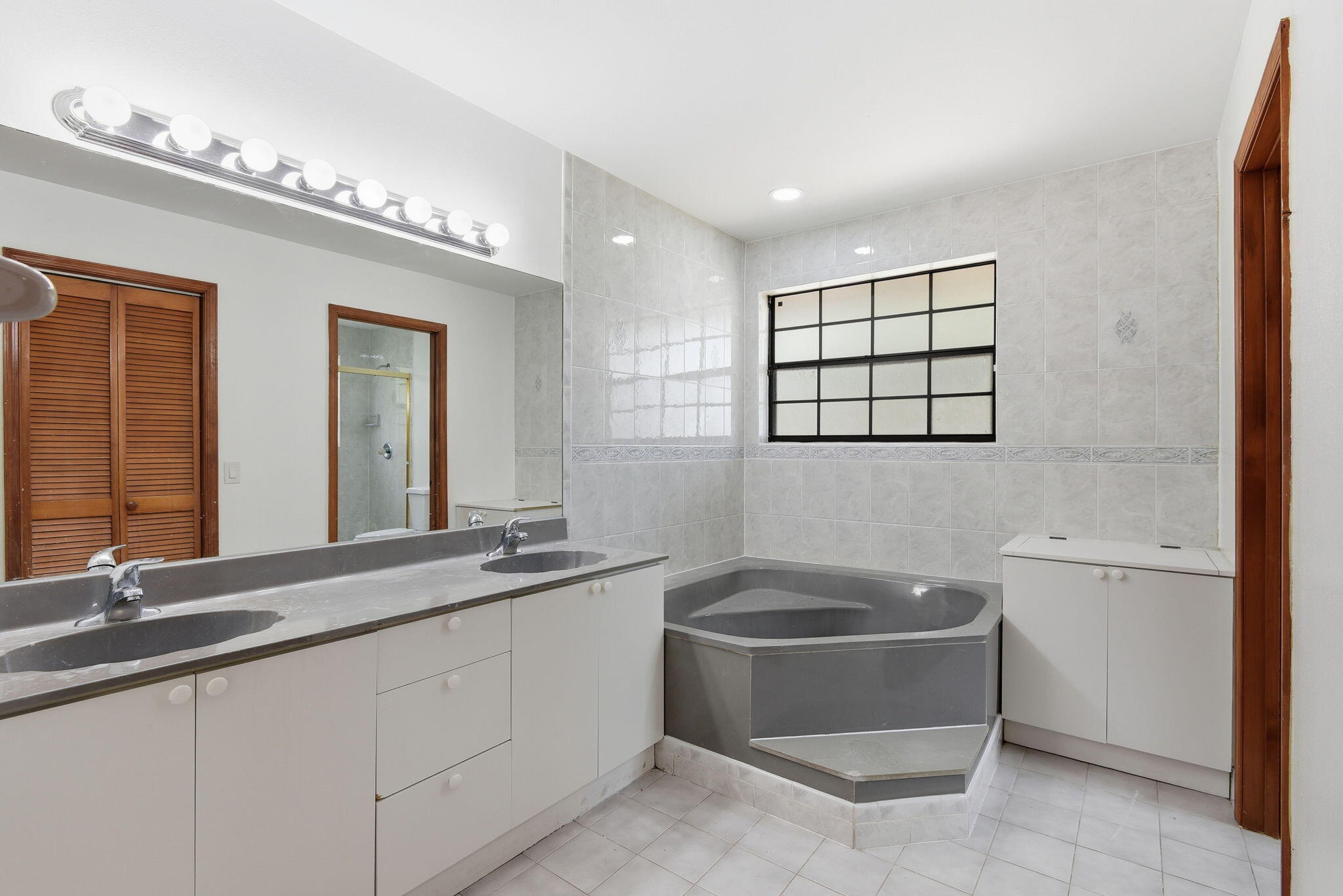 MARALEX GARDENS ESTATES - Residential