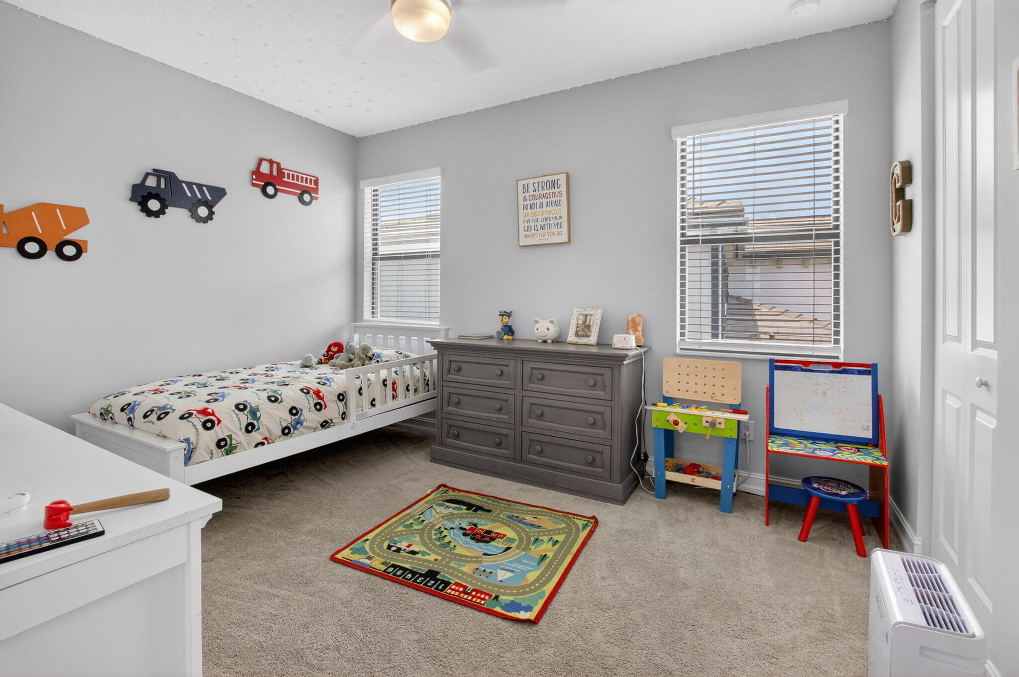 PALM MEADOWS ESTATES - Residential