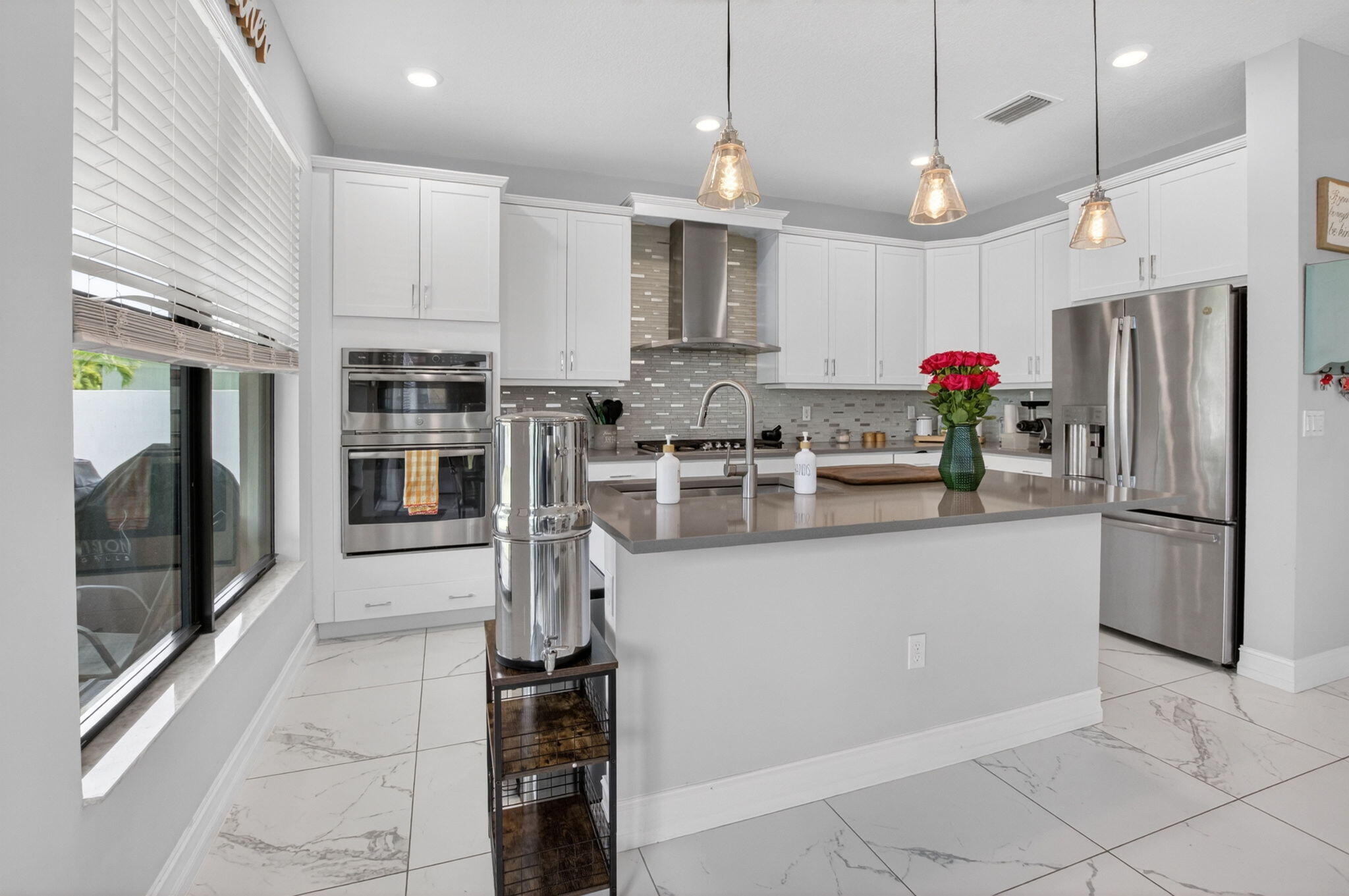 PALM MEADOWS ESTATES - Residential