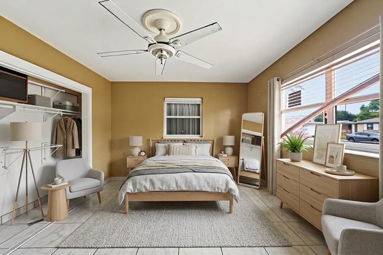 BONNIE BRIAR ESTATES - Residential