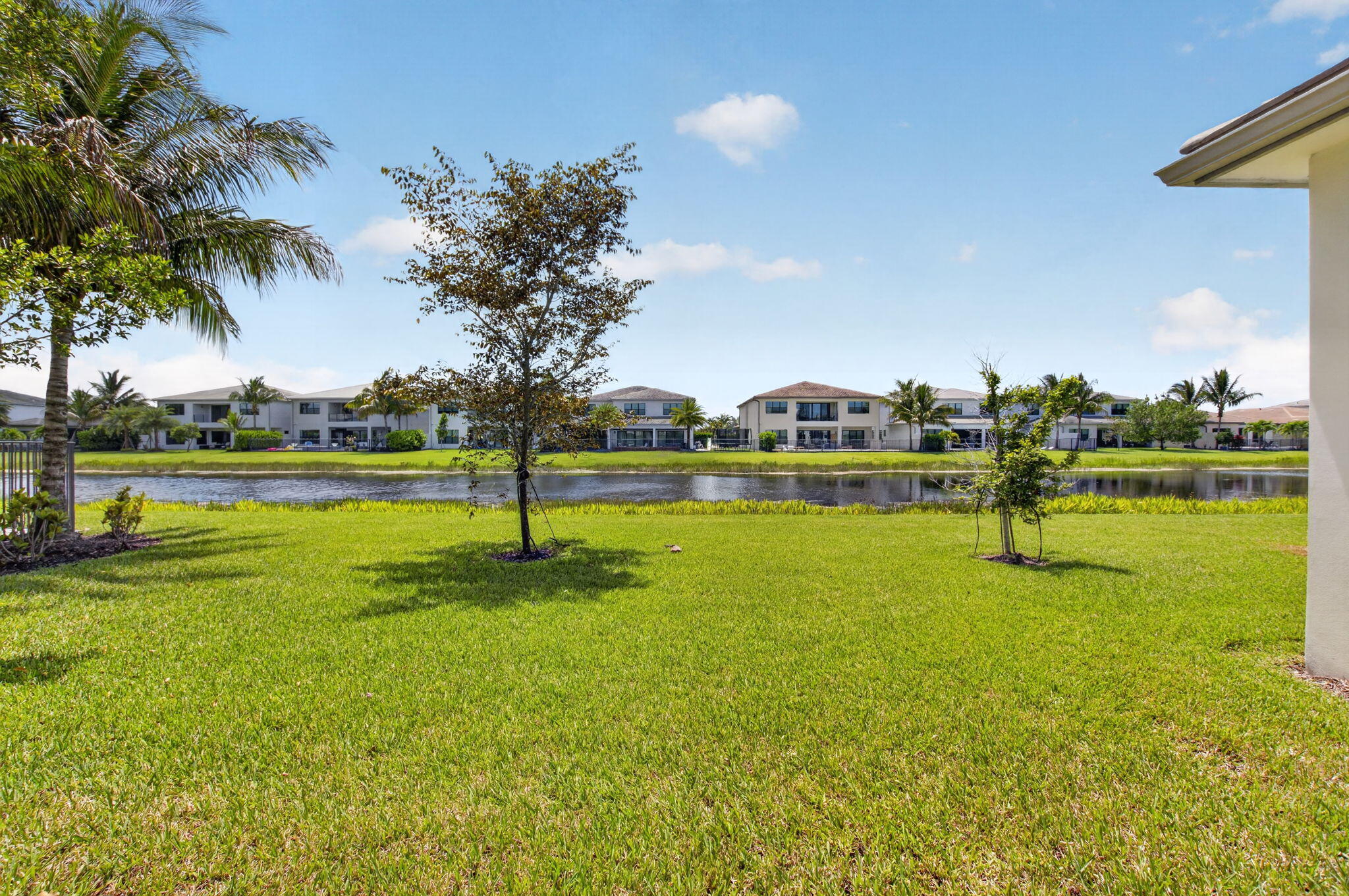BRIDGES MIZNER PUD BRIDGES SOUTH PLAT SEVEN - Residential Lease
