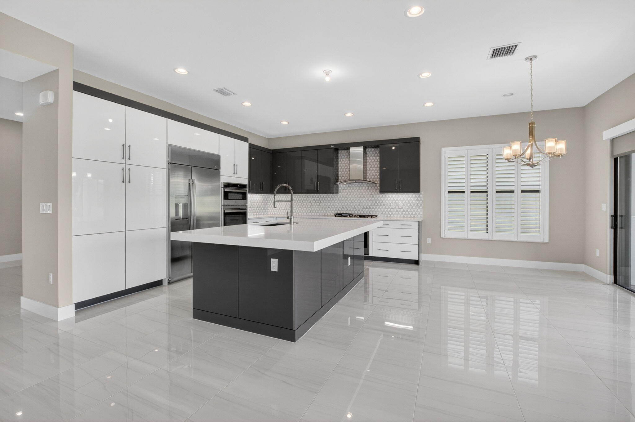 BRIDGES MIZNER PUD BRIDGES SOUTH PLAT SEVEN - Residential Lease