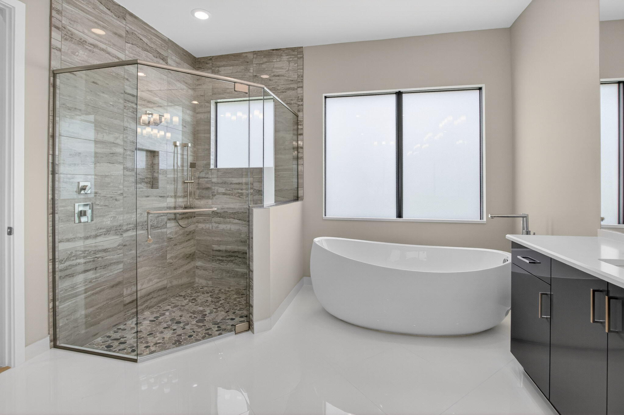 BRIDGES MIZNER PUD BRIDGES SOUTH PLAT SEVEN - Residential Lease