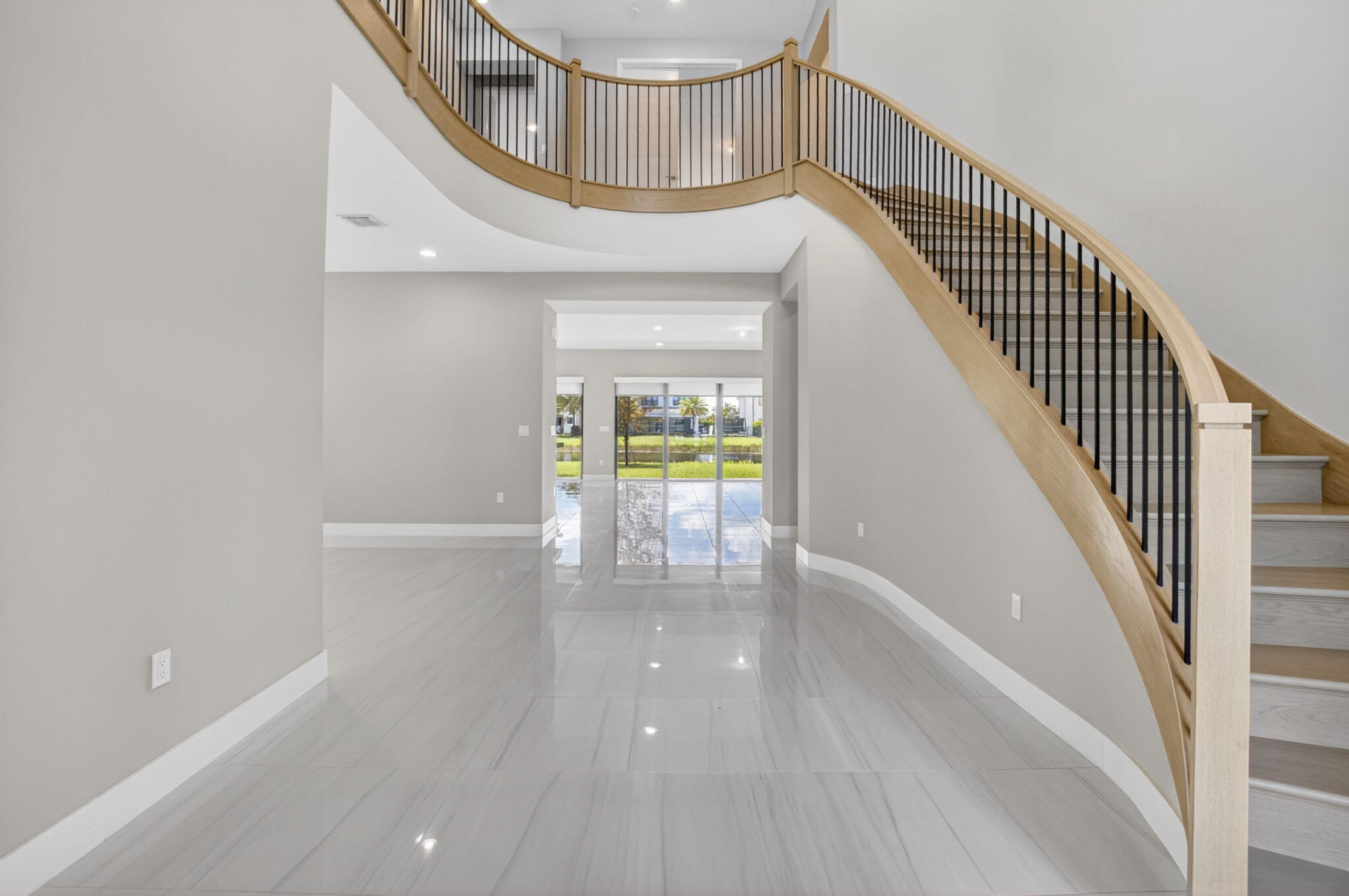 BRIDGES MIZNER PUD BRIDGES SOUTH PLAT SEVEN - Residential Lease