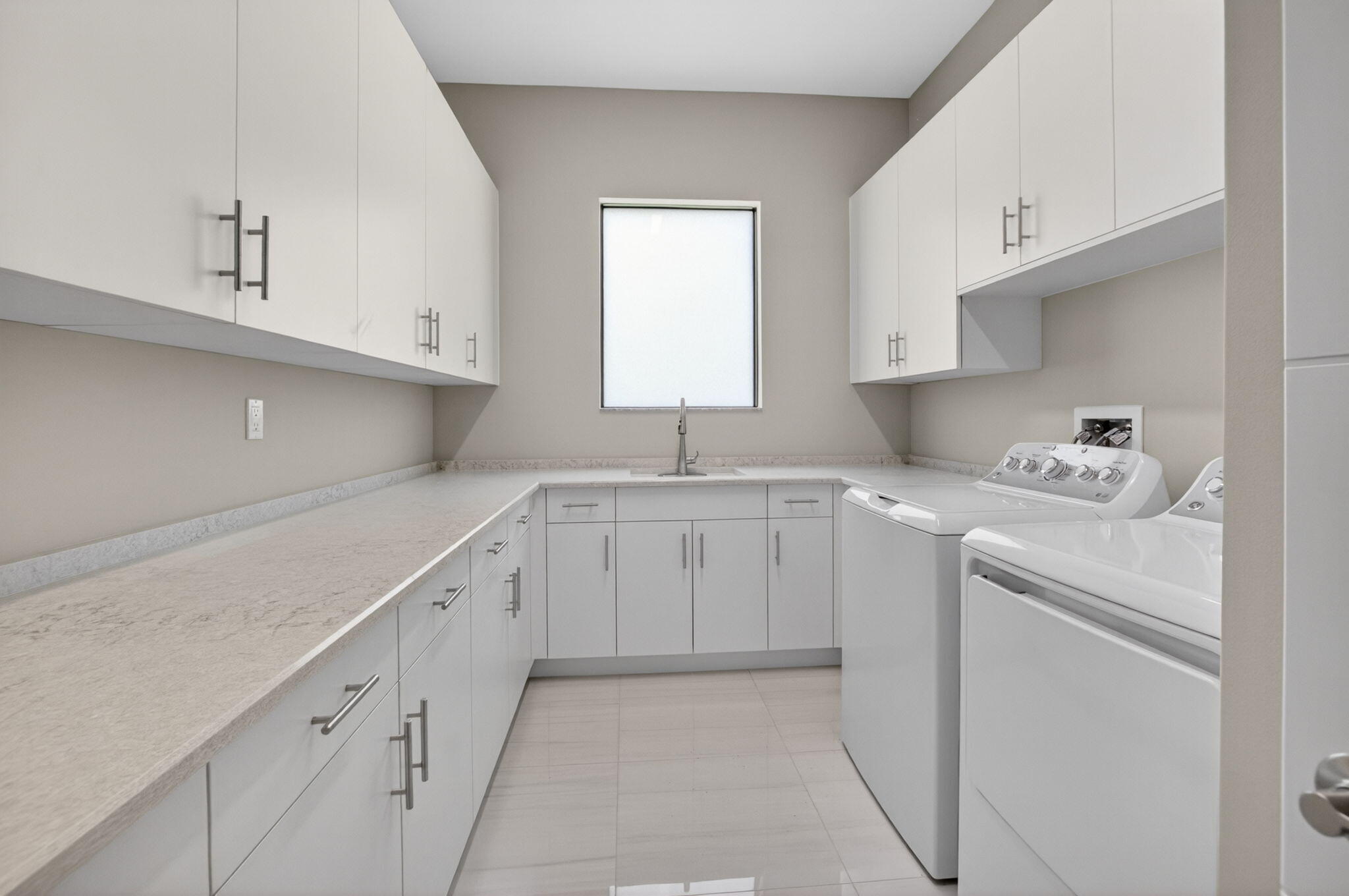 BRIDGES MIZNER PUD BRIDGES SOUTH PLAT SEVEN - Residential Lease