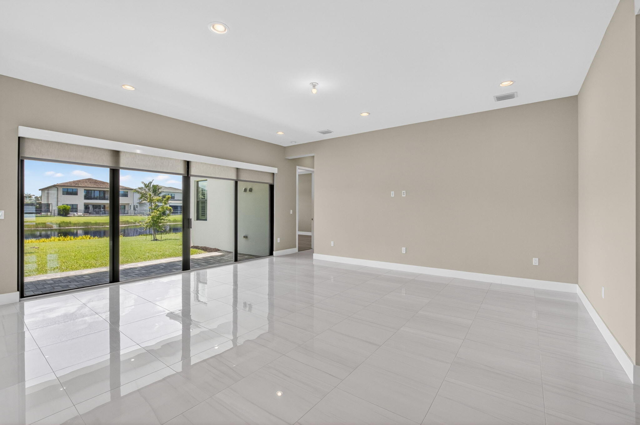 BRIDGES MIZNER PUD BRIDGES SOUTH PLAT SEVEN - Residential Lease