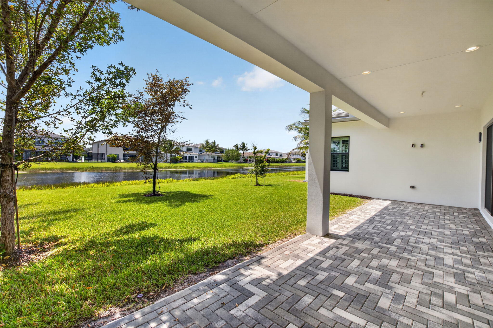 BRIDGES MIZNER PUD BRIDGES SOUTH PLAT SEVEN - Residential Lease