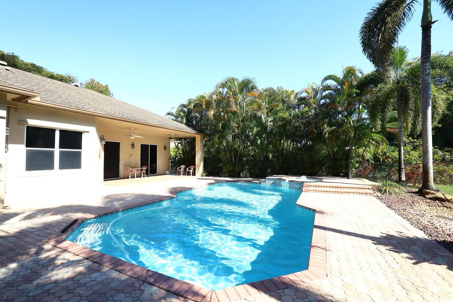 SELIGMAN-KIA ACRES - Residential