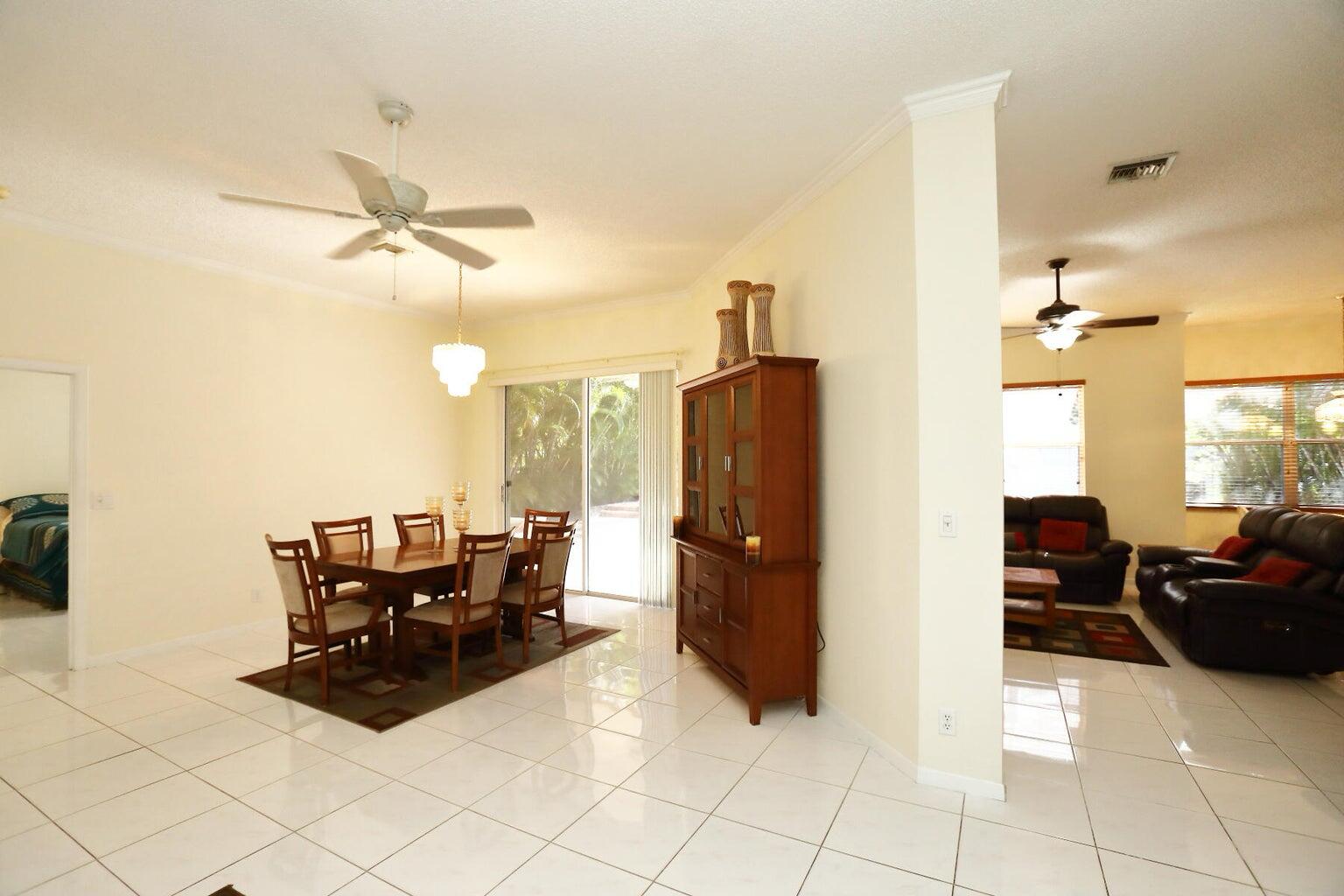 SELIGMAN-KIA ACRES - Residential
