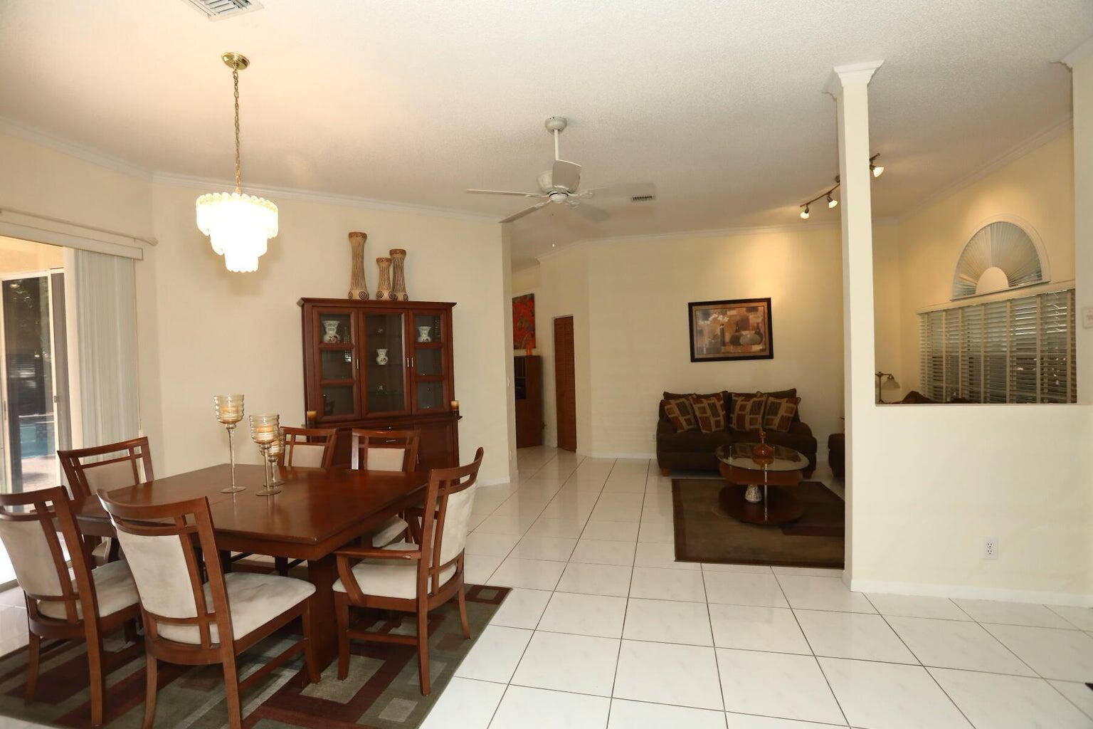 SELIGMAN-KIA ACRES - Residential