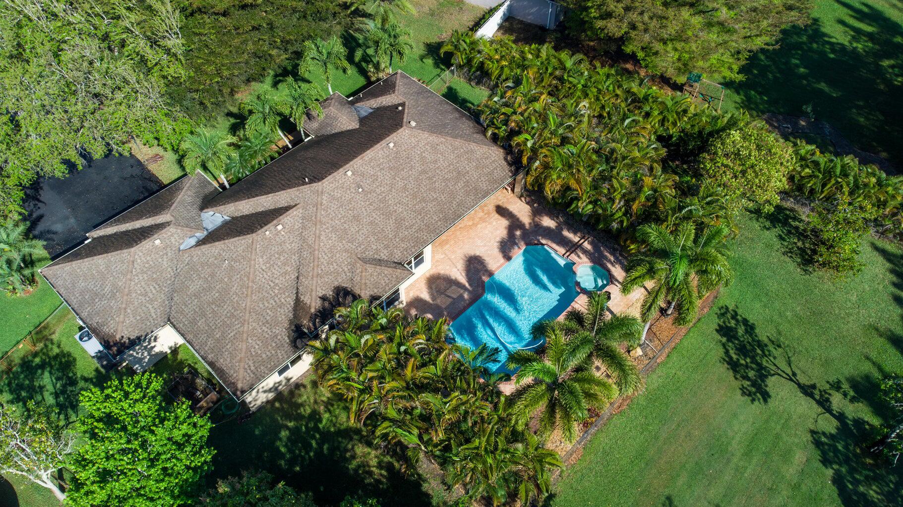 SELIGMAN-KIA ACRES - Residential