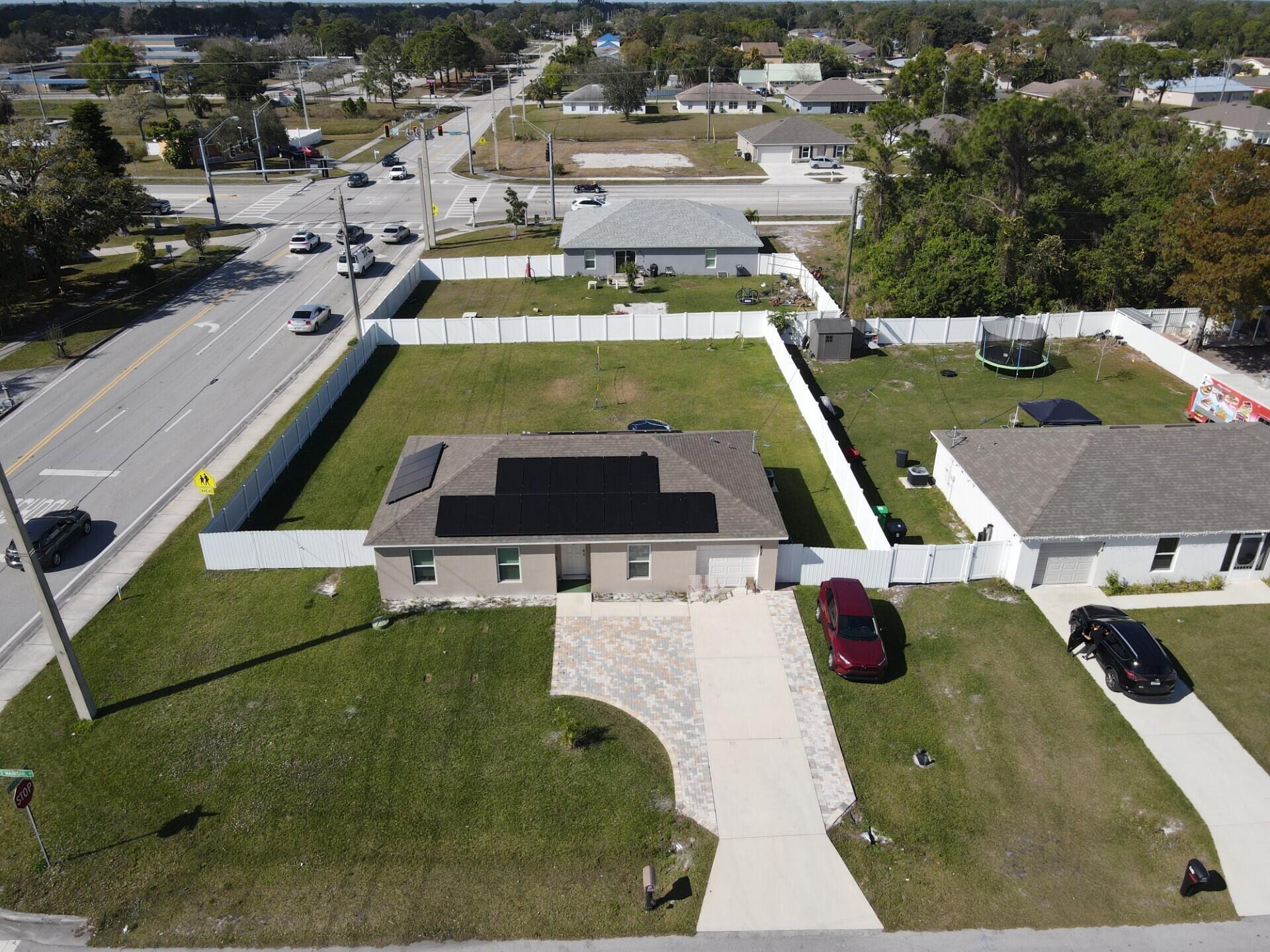PORT ST LUCIE SECTION 26 - Residential Lease