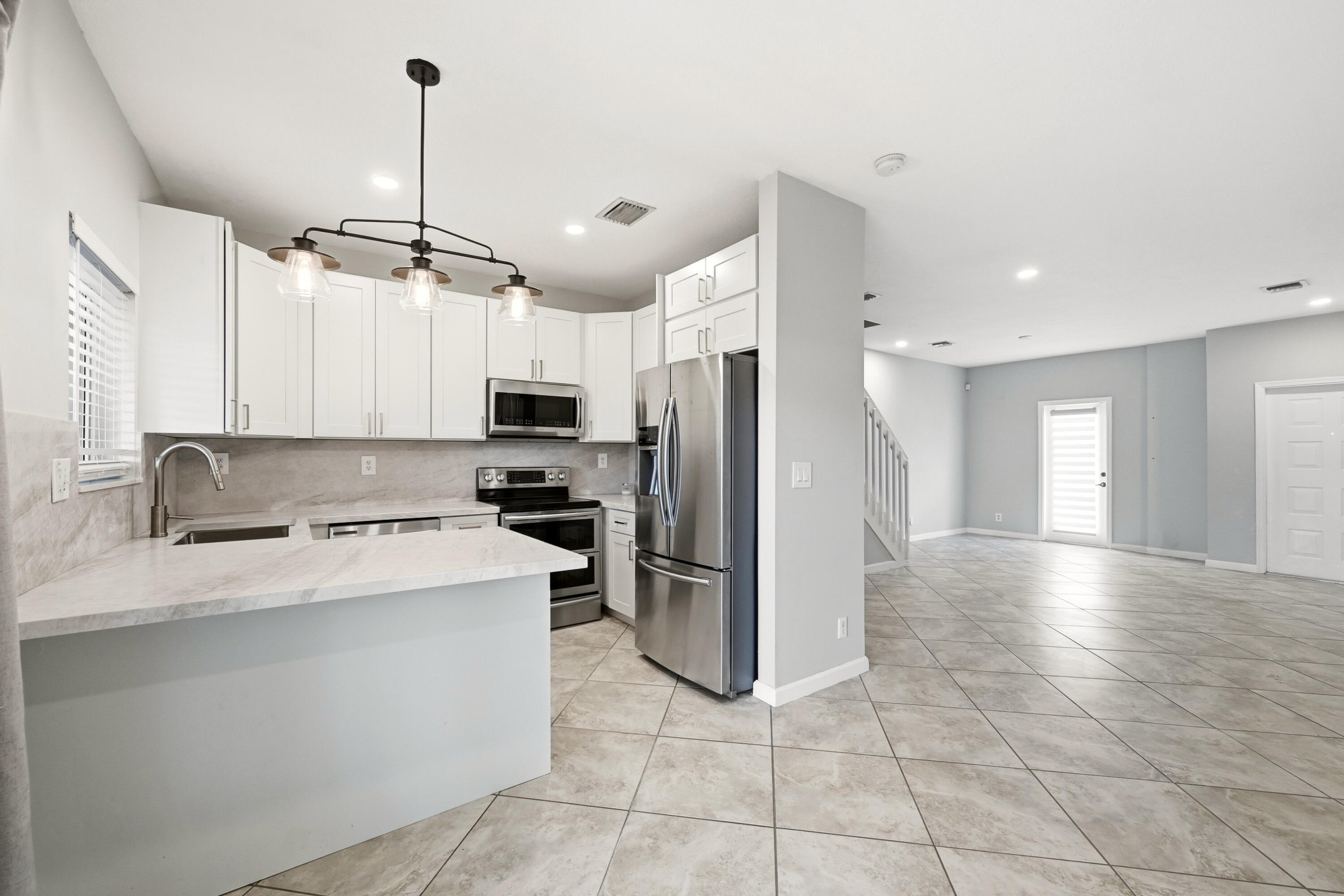 WEDGES OF TAMARAC - Residential