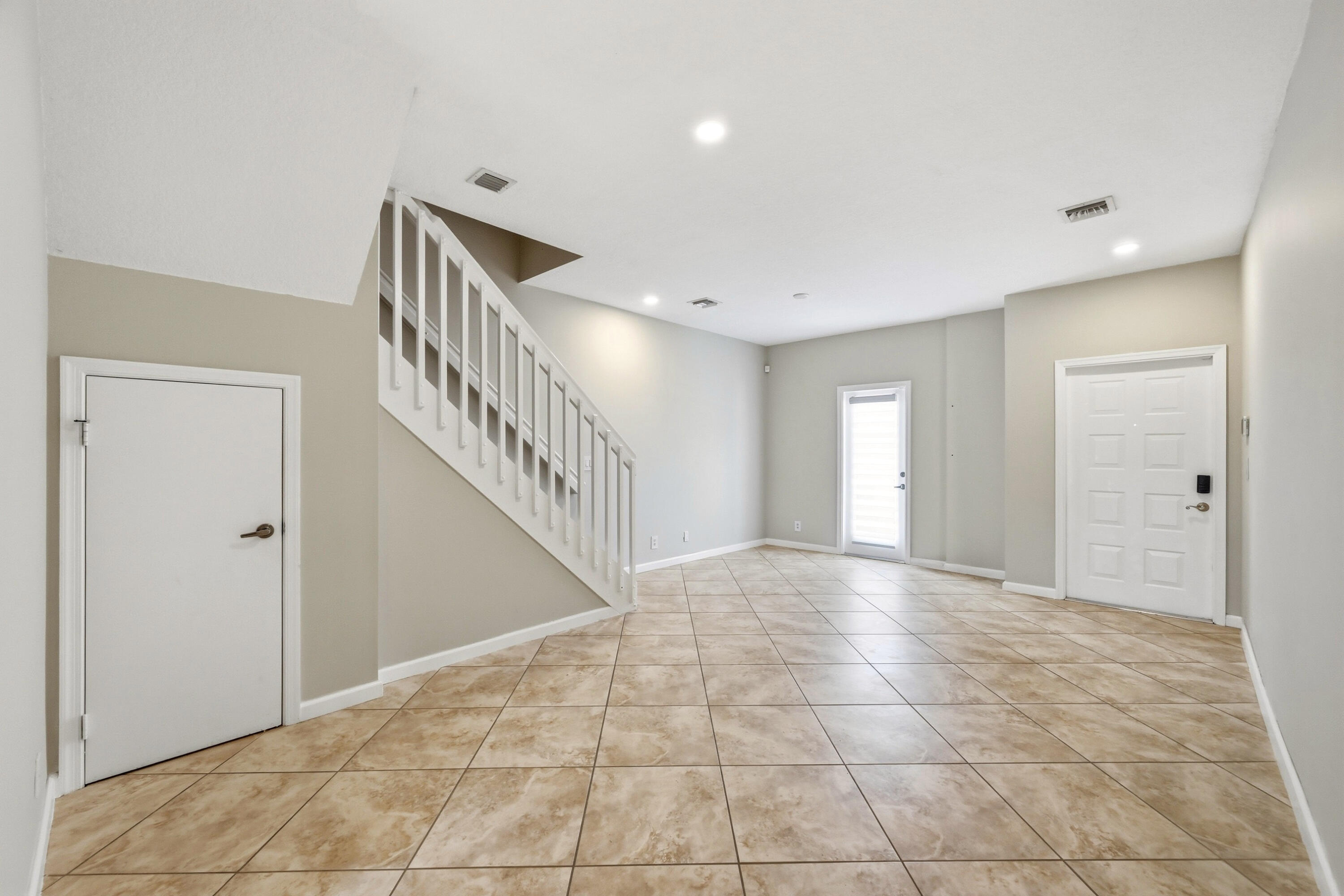 WEDGES OF TAMARAC - Residential