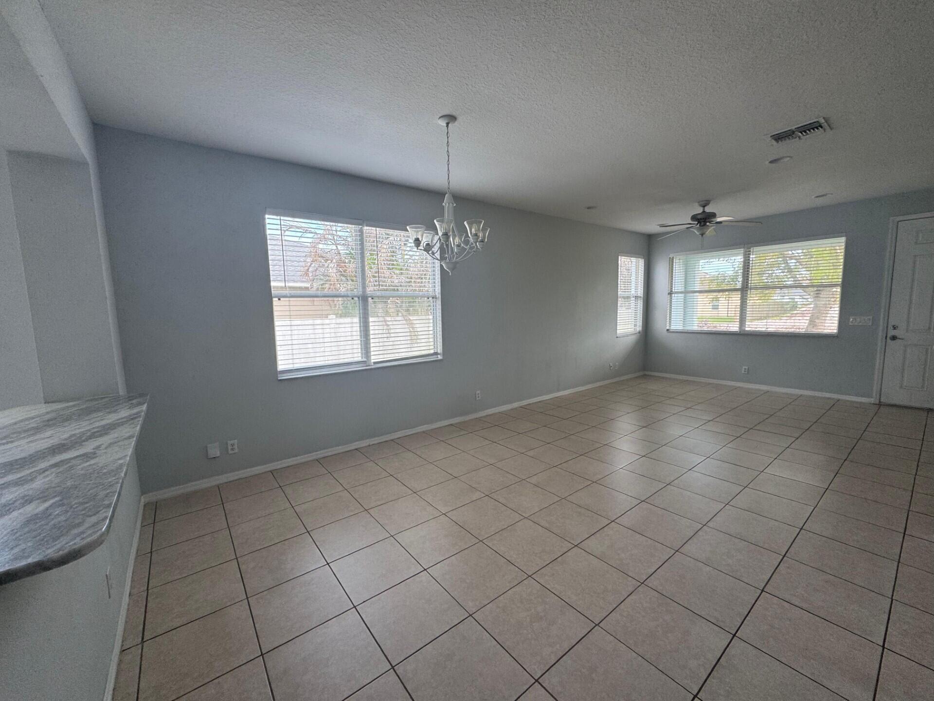 PORT ST LUCIE SECTION 21 - Residential